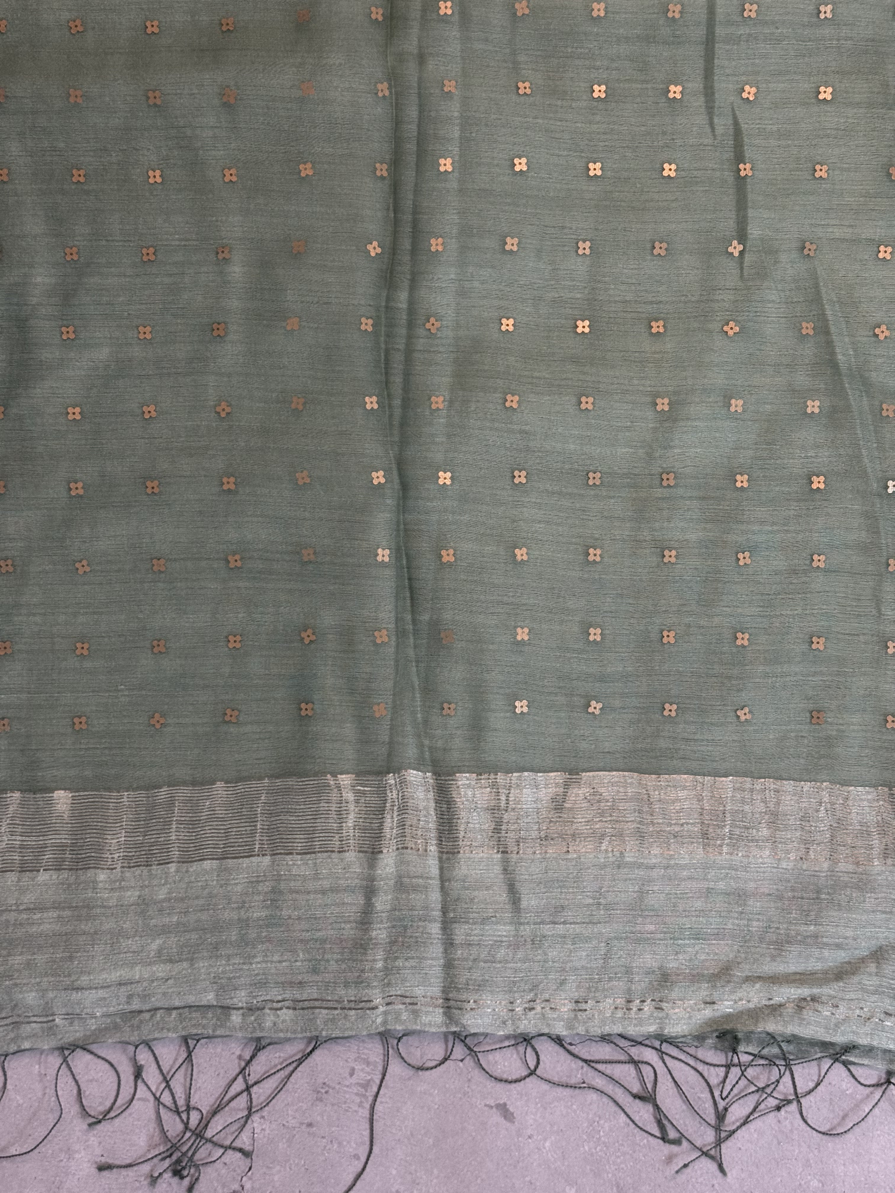 Amara | Greyish Blue Matka Silk Saree