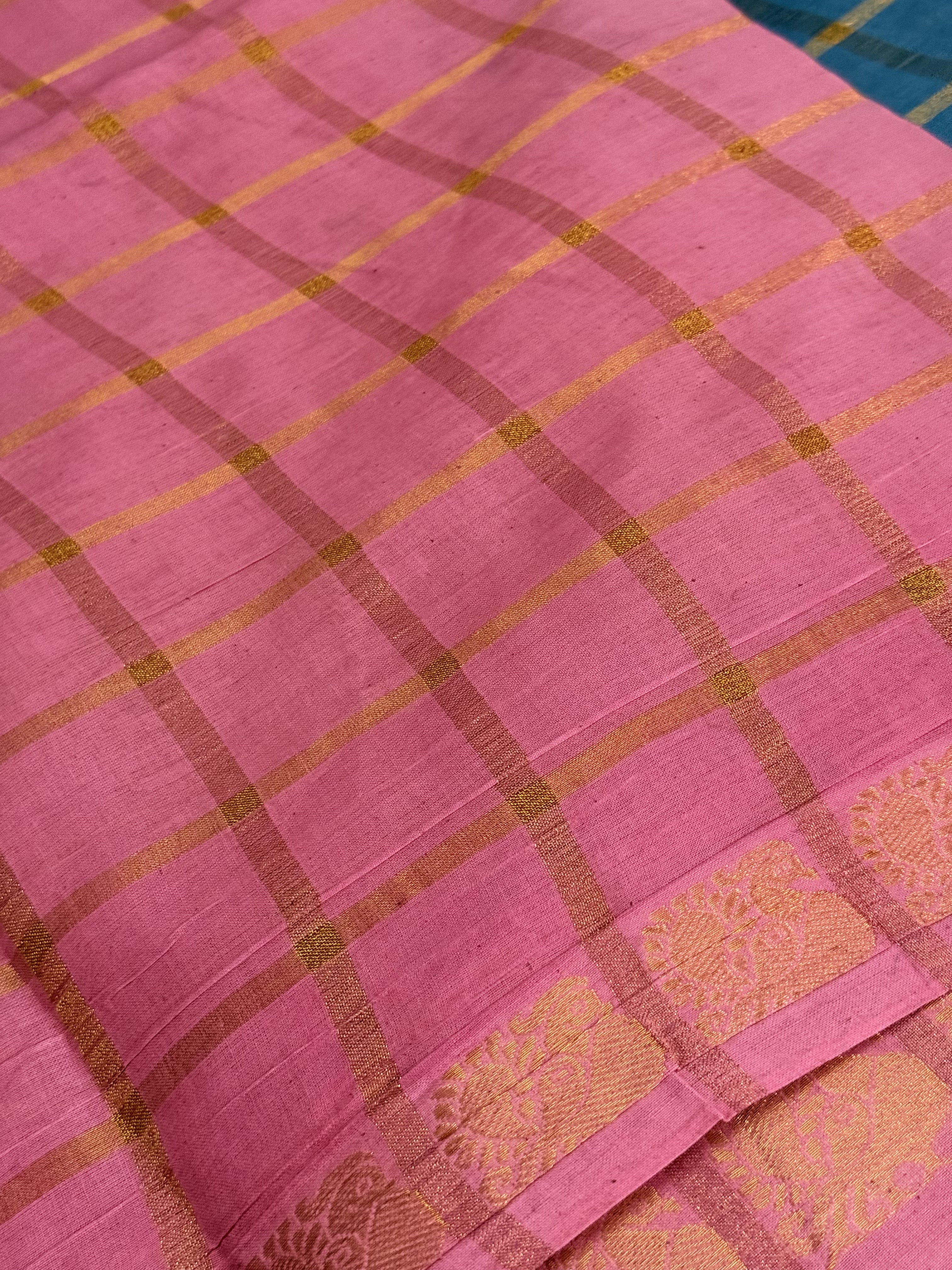 Alamelu | Blue and Pink Sungudi Cotton Saree
