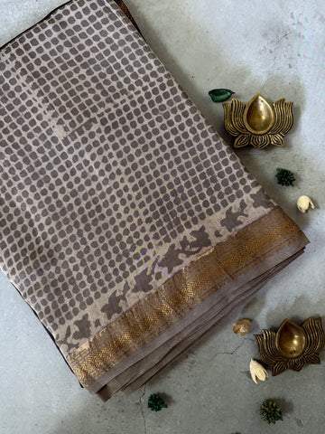 Parijna| Grey and Black Block Printed Maheshwari Saree