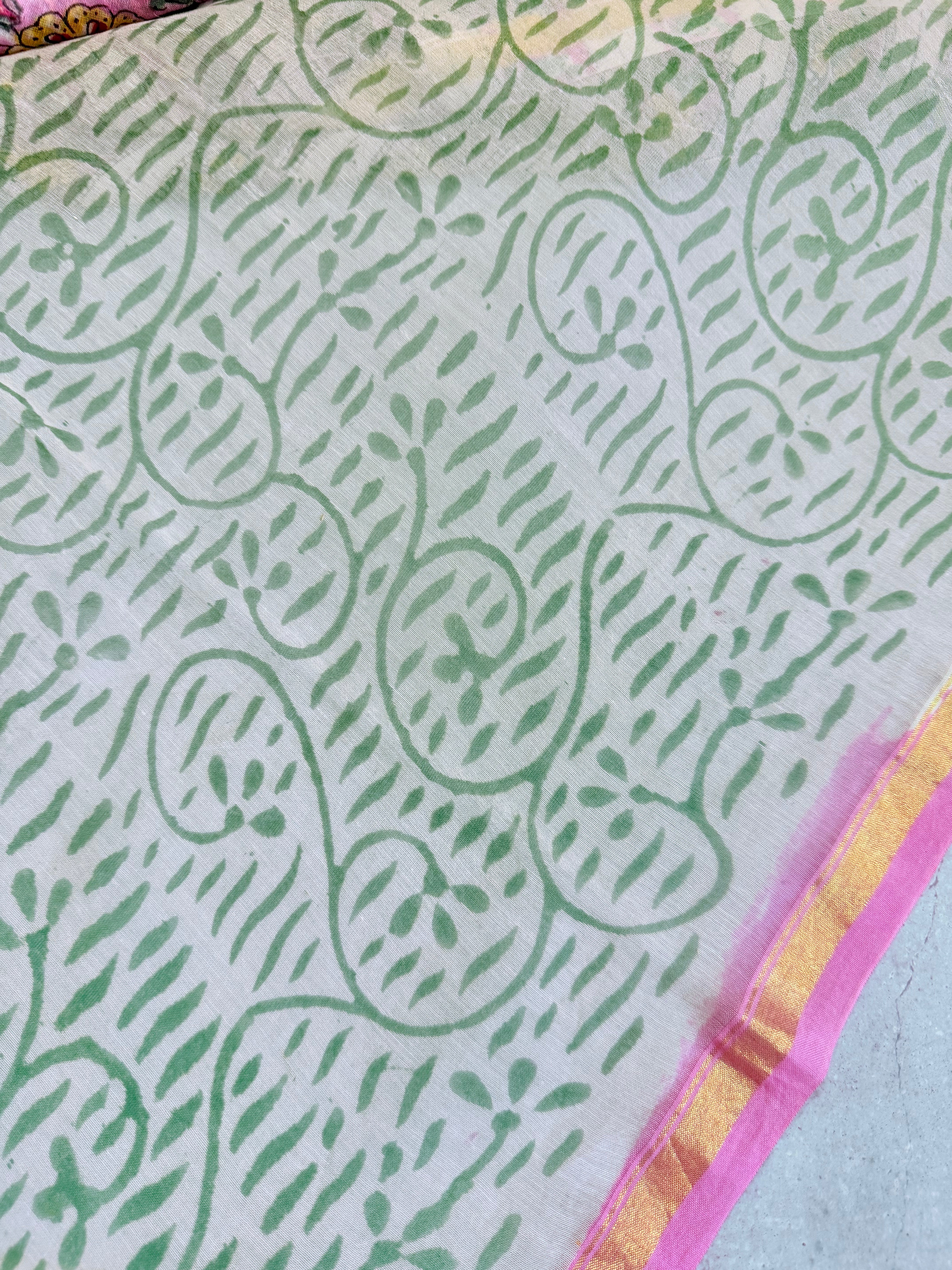 Ravika | Pink and Red Floral Block Printed Chanderi Saree