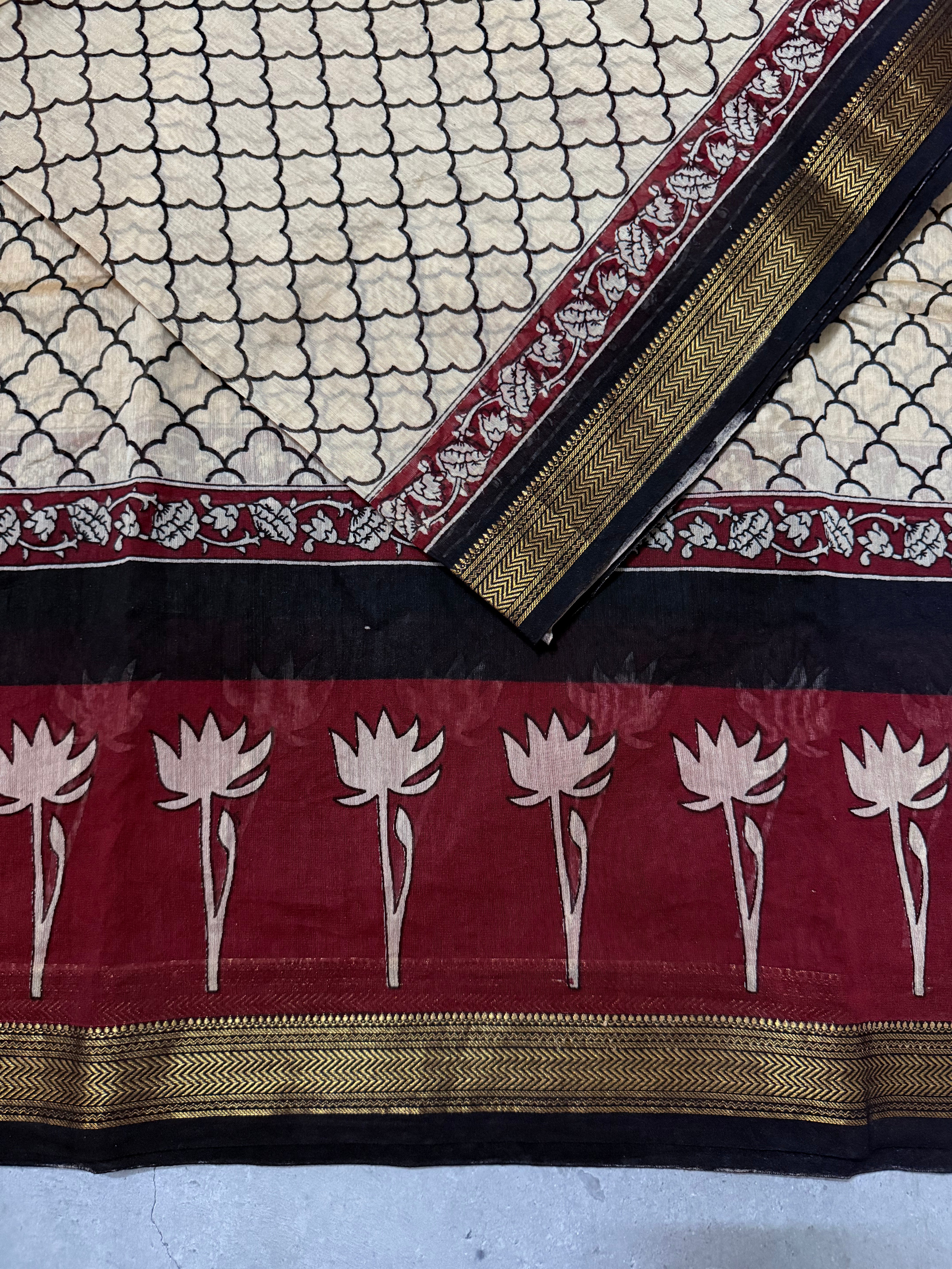 Zayana |Beige and Maroon Block Printed Maheshwari Saree