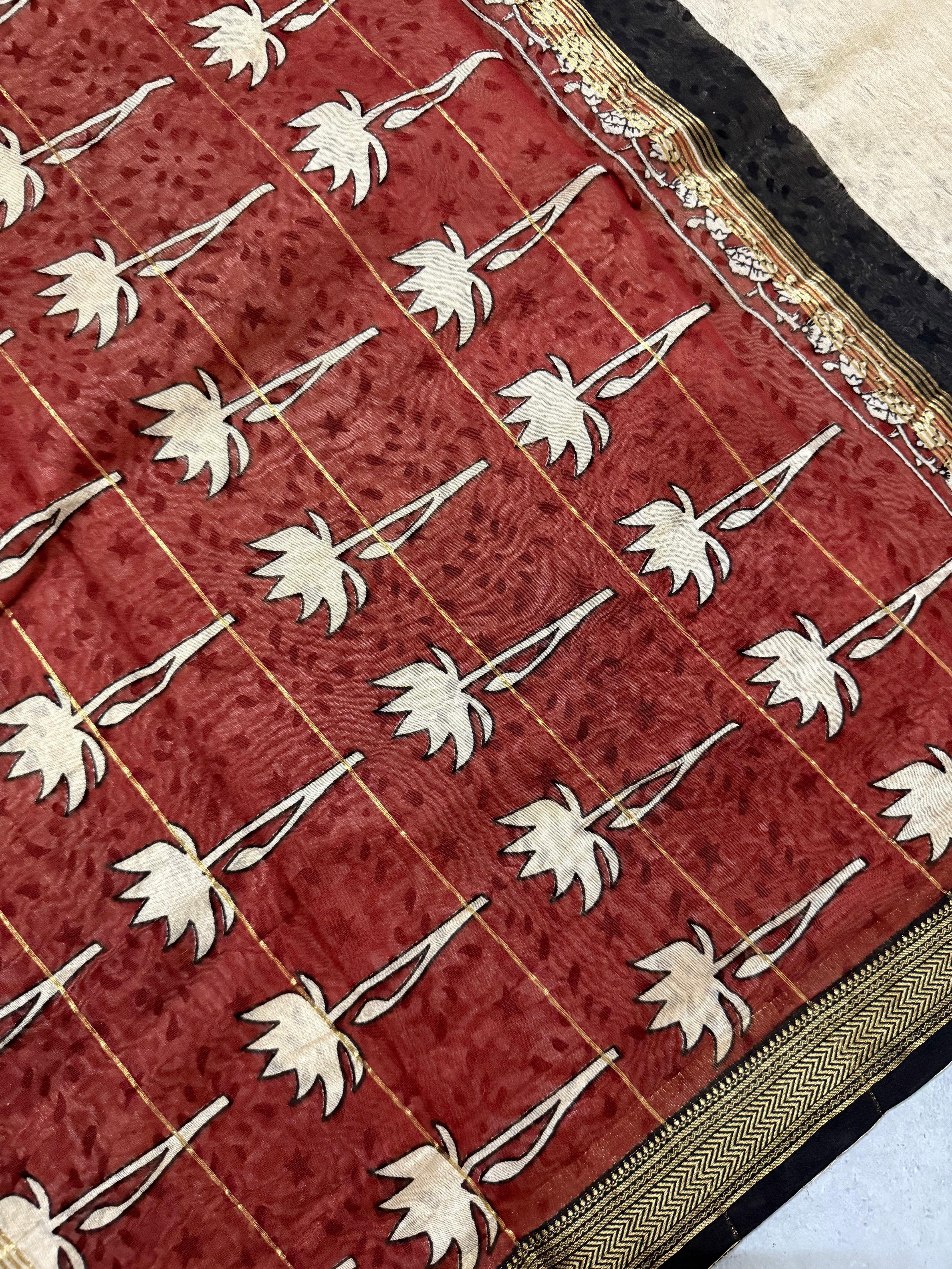 Zayana |Beige and Maroon Block Printed Maheshwari Saree