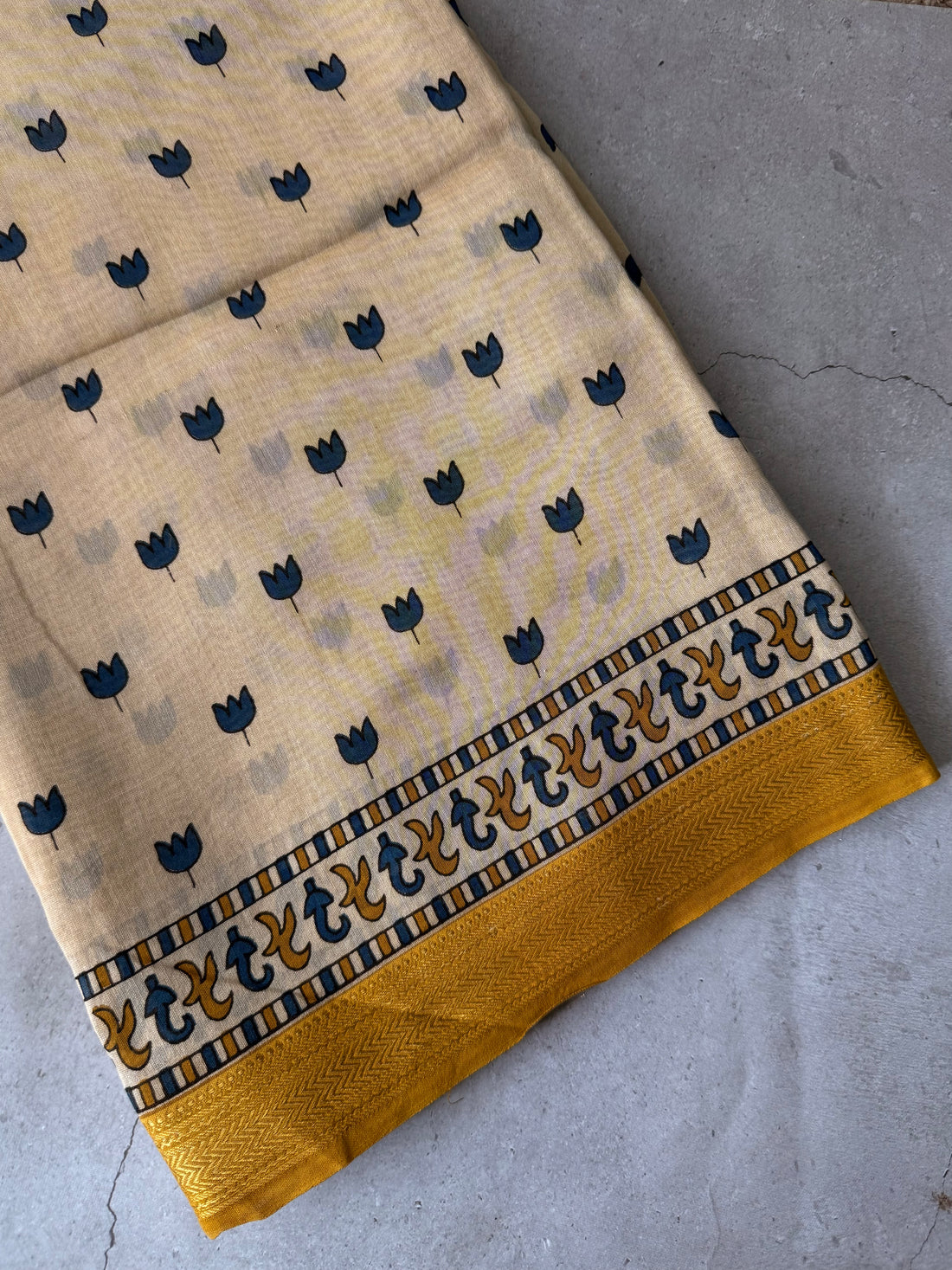 Malar | Off White Block Printed Maheshwari Saree