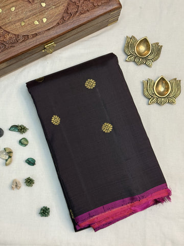 Suvarna | Brown and Pink Kanjivaram Silk Saree