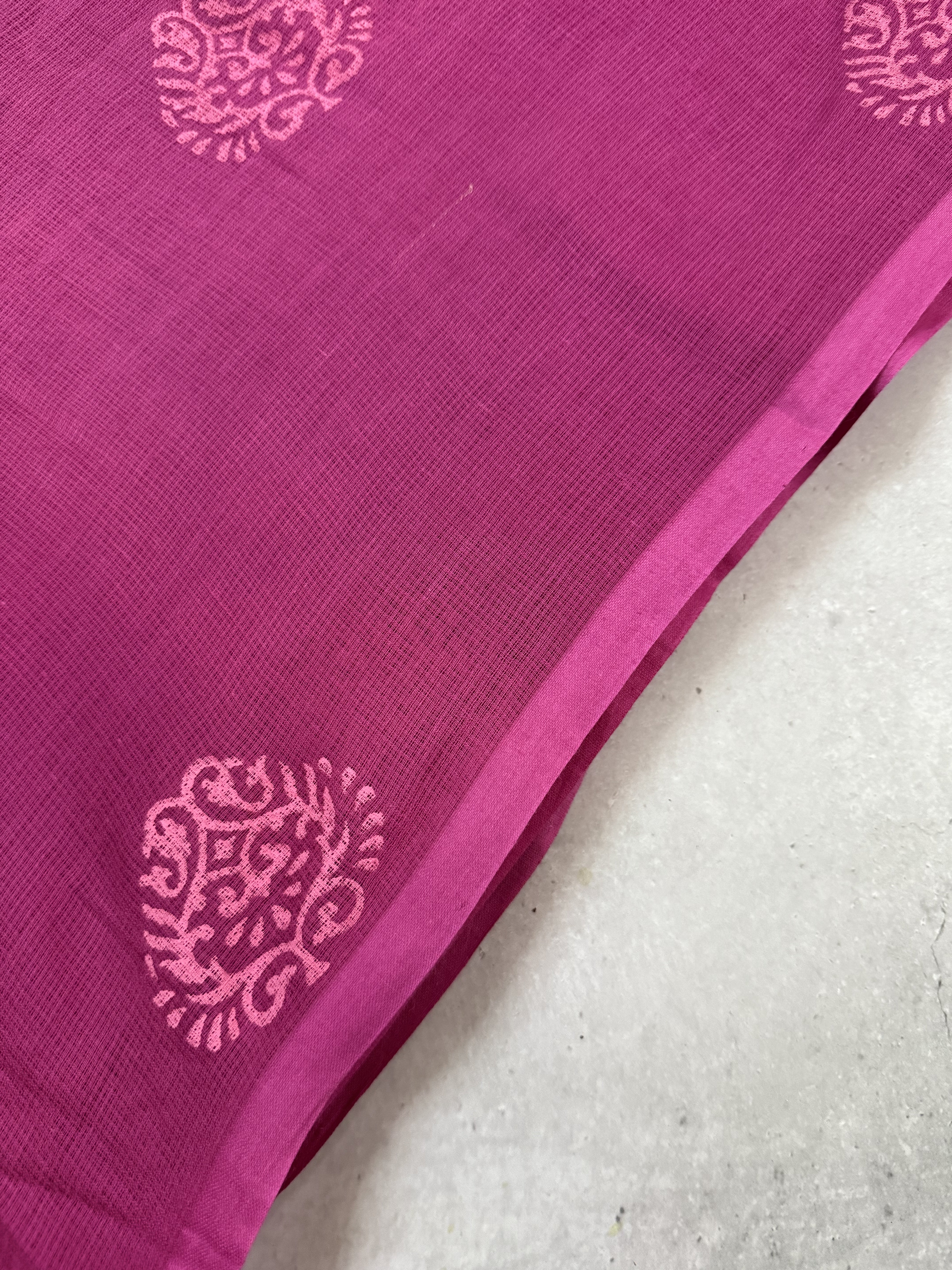 Kanaka | Pink Block Printed Mul Cotton Saree