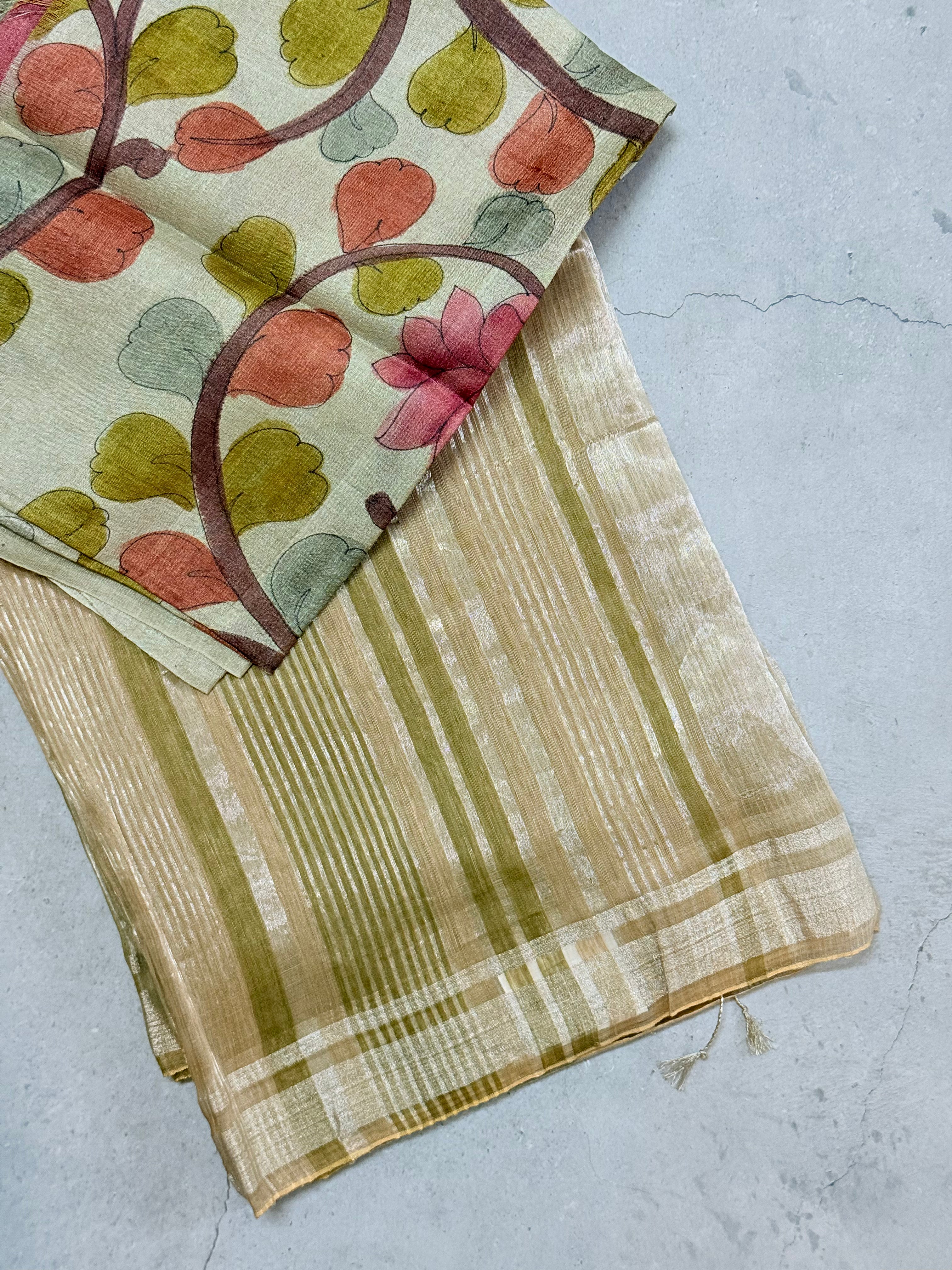 Venuvarnika | Green Beige  and Silver Pure Tissue Linen Silk Saree