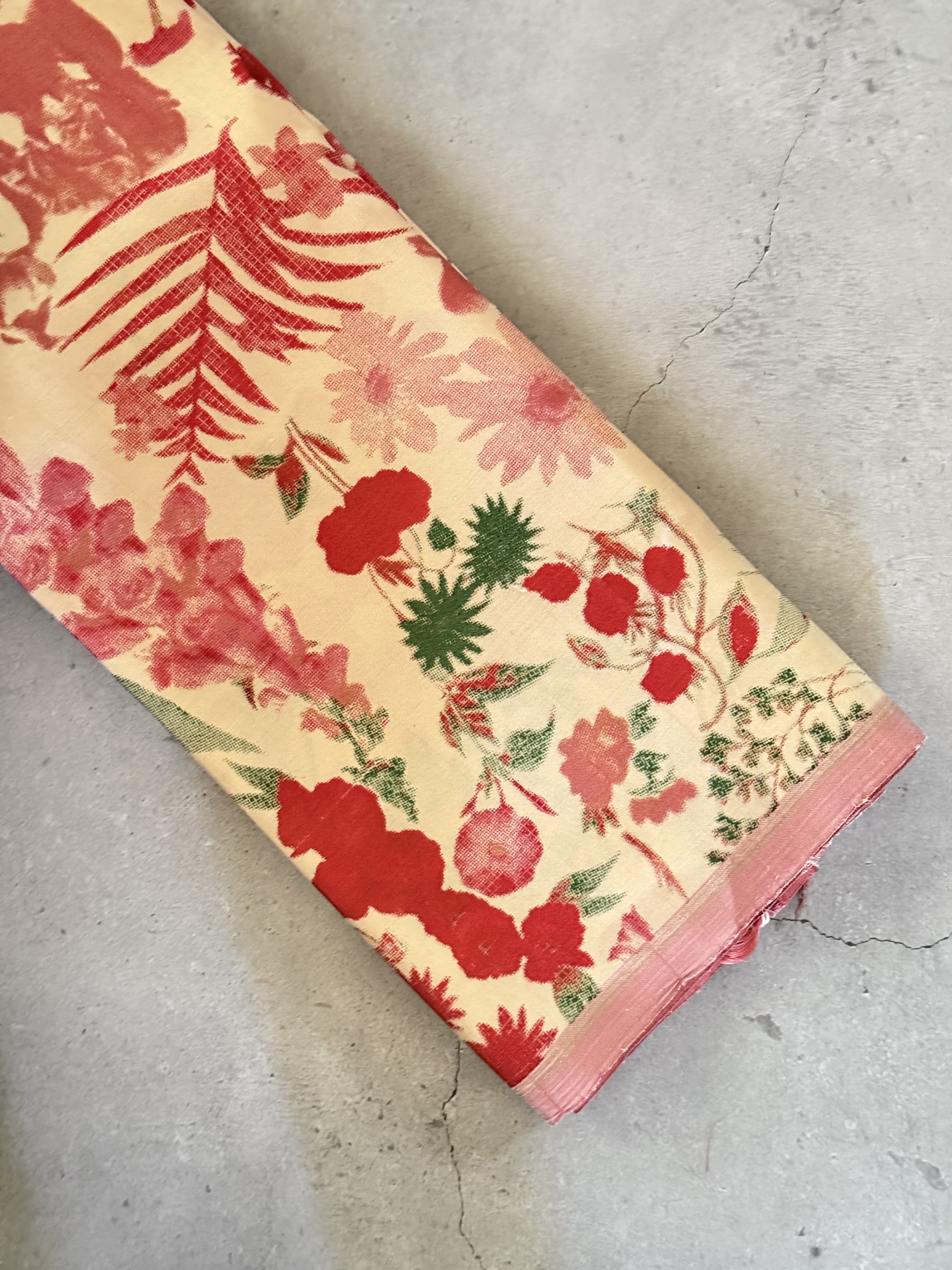 Alankrita | Pink and Red Floral Printed Kanjivaram Silk Saree