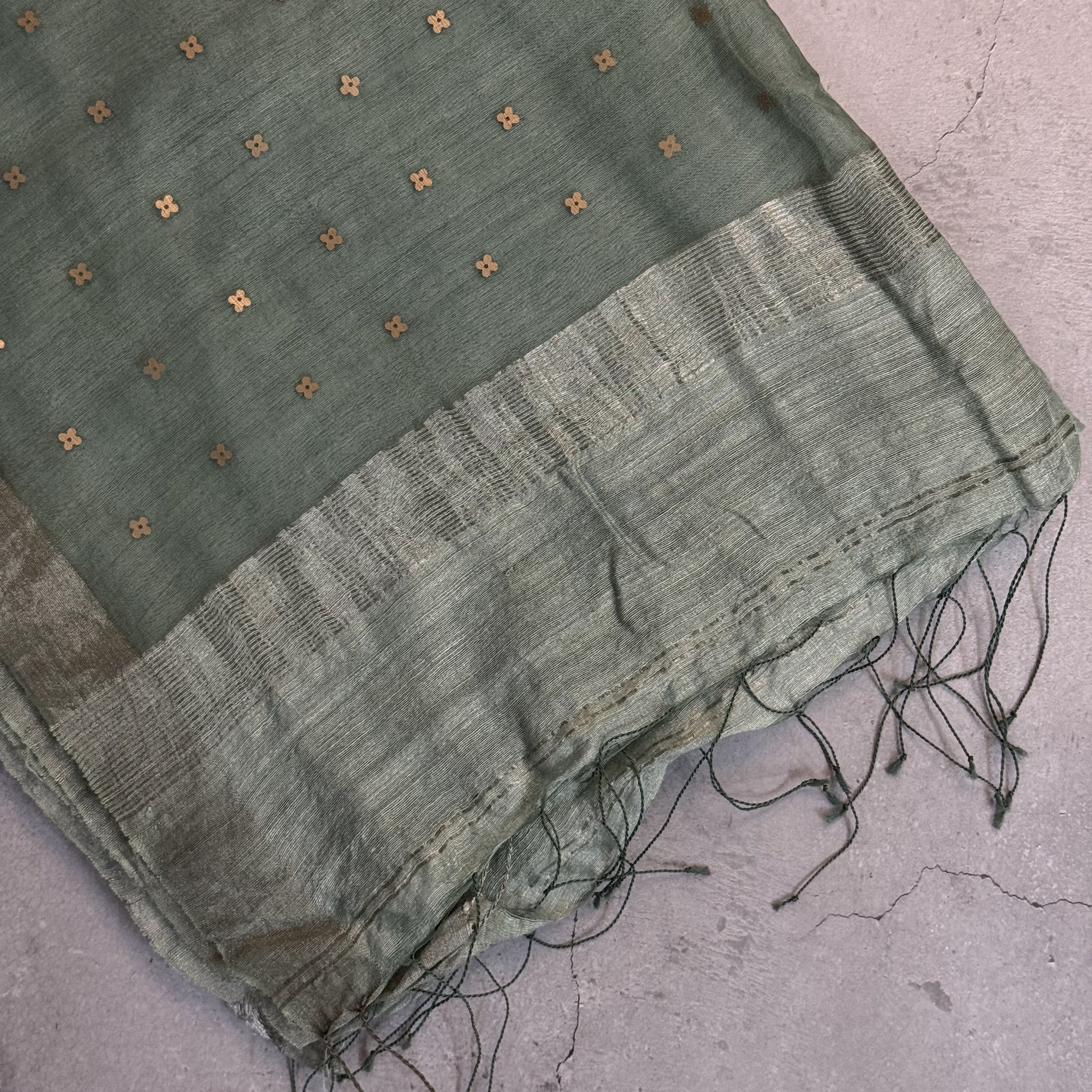 Amara | Greyish Blue Matka Silk Saree