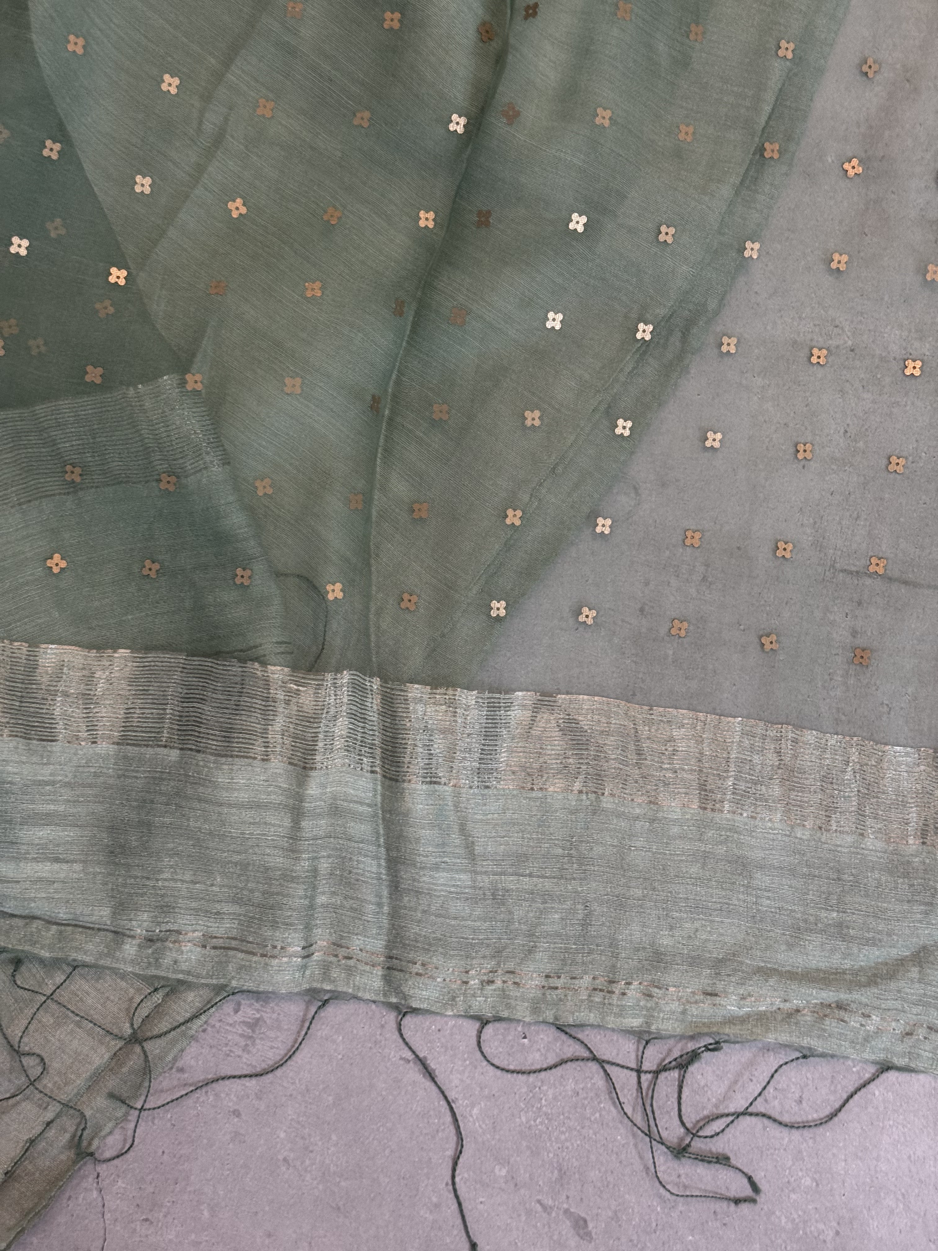 Amara | Greyish Blue Matka Silk Saree