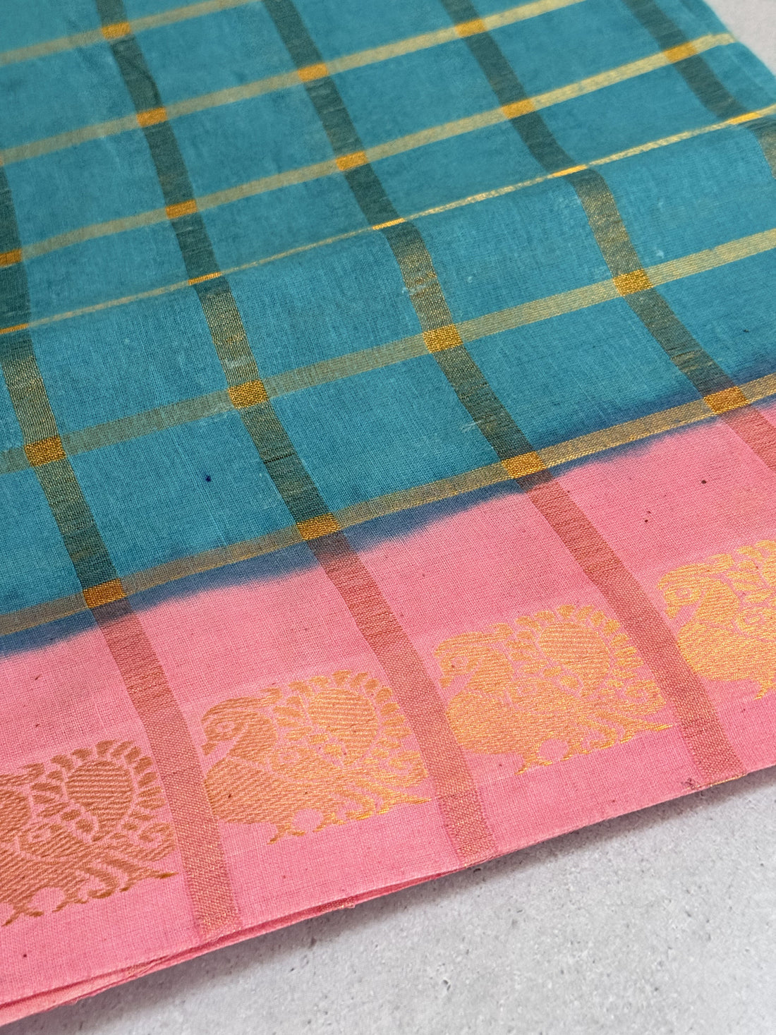 Alamelu | Blue and Pink Sungudi Cotton Saree