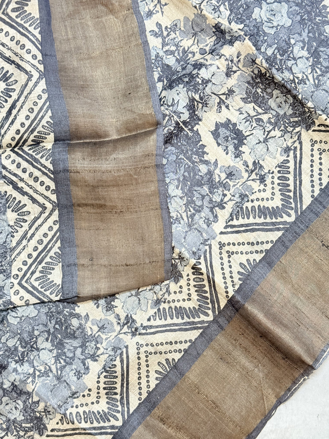 Arunima | Black and White Floral Printed Tussar Silk Saree