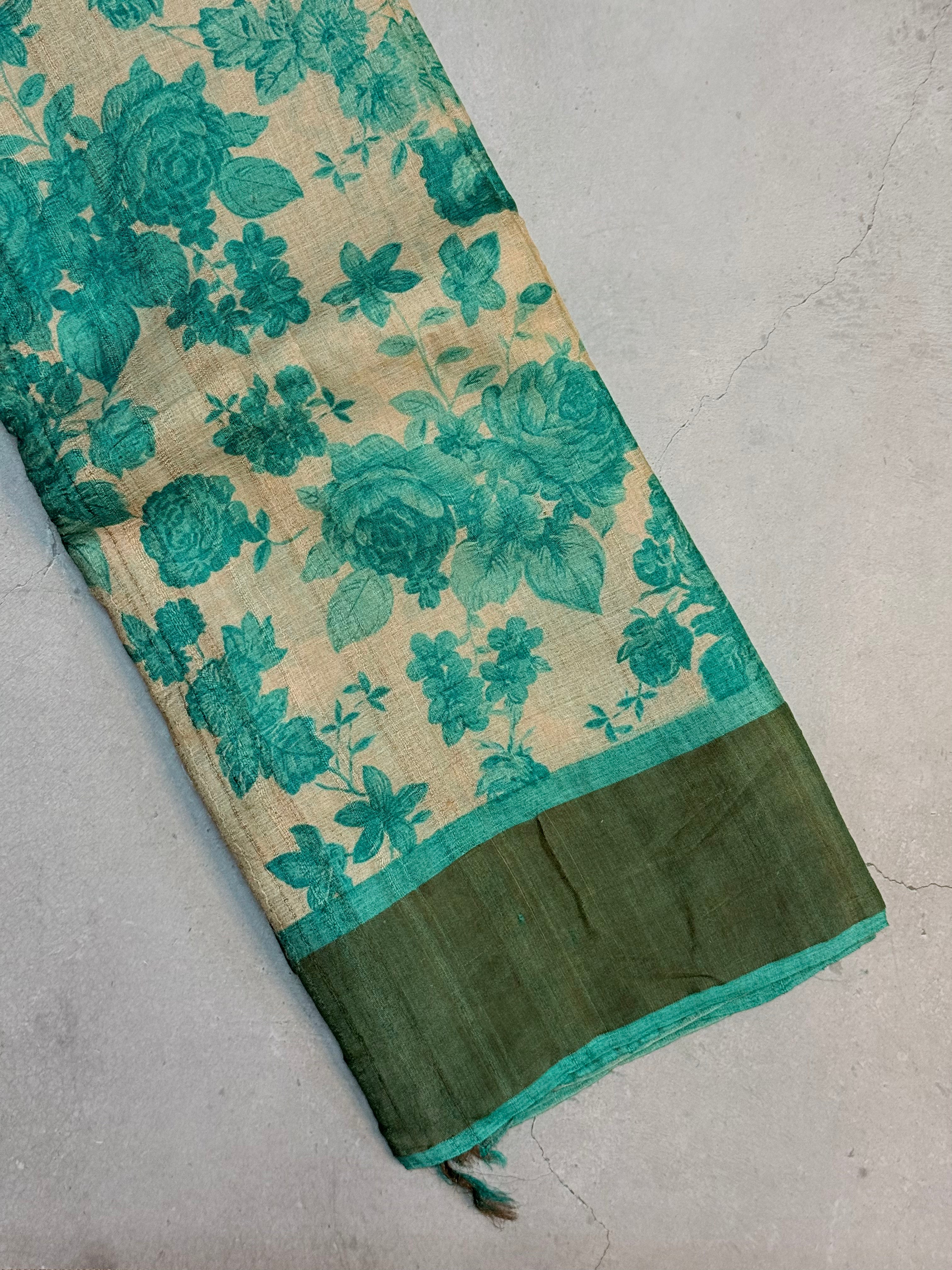 Chinmayee | Green and White Floral Printed Tussar Silk Saree