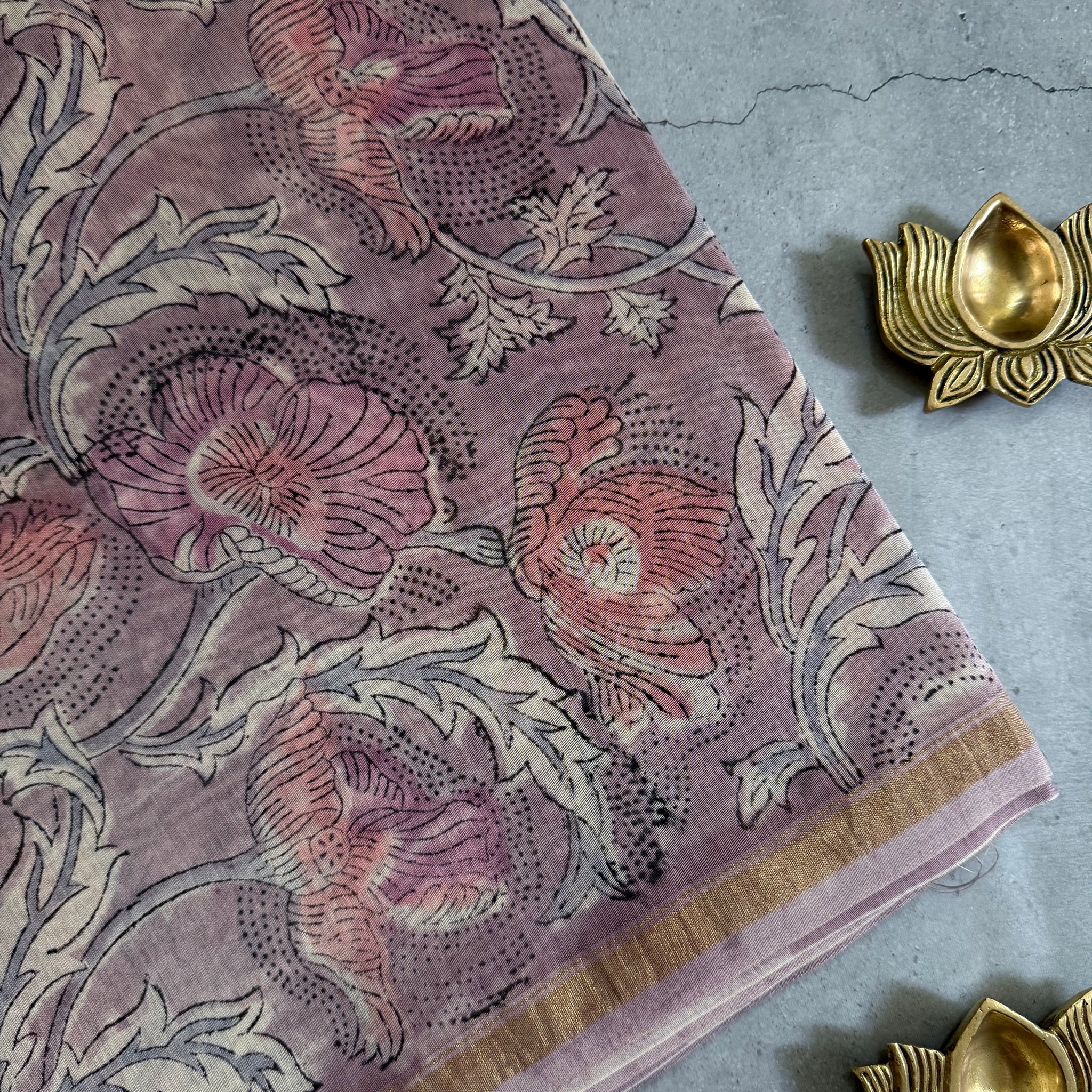 Aadhya | Pink and white chanderi silk cotton saree