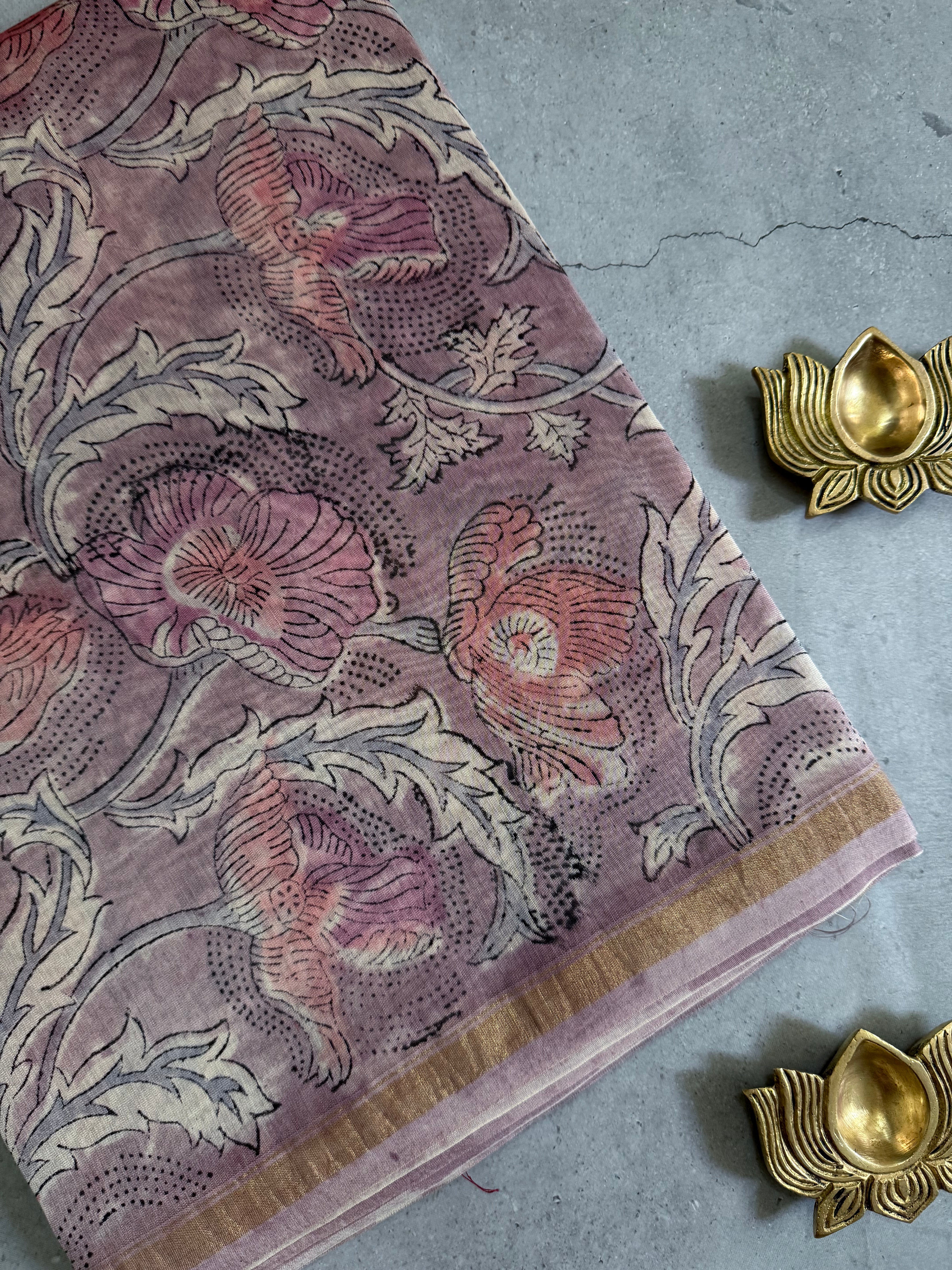 Aadhya | Pink and white chanderi silk cotton saree