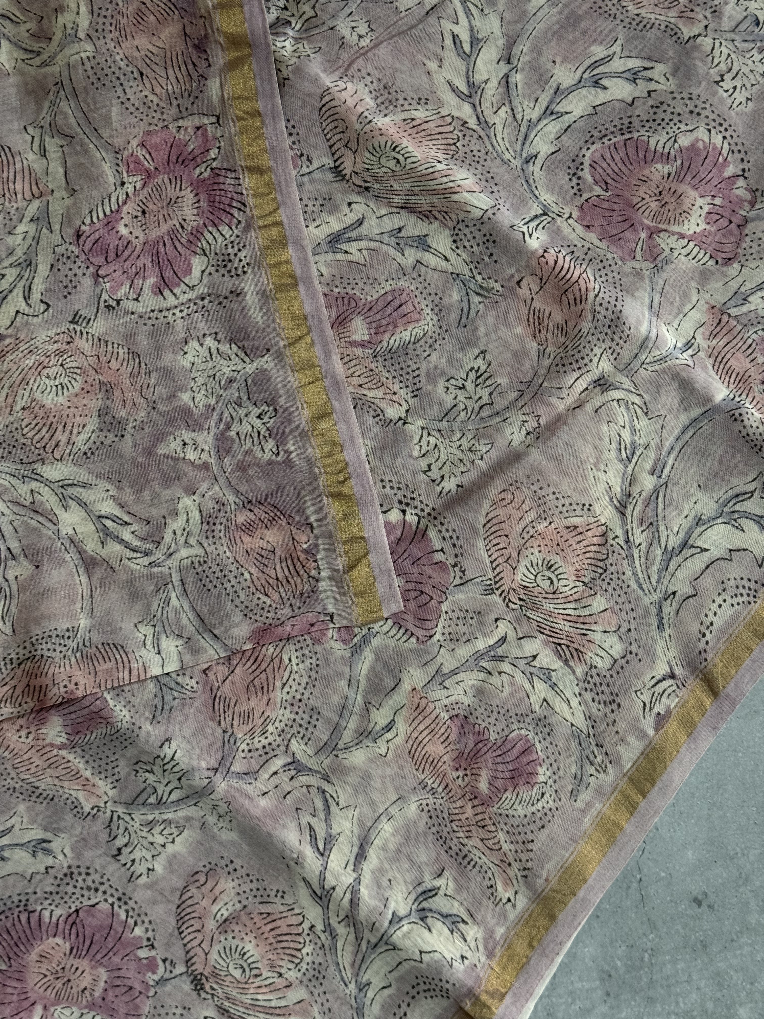 Aadhya | Pink and white chanderi silk cotton saree