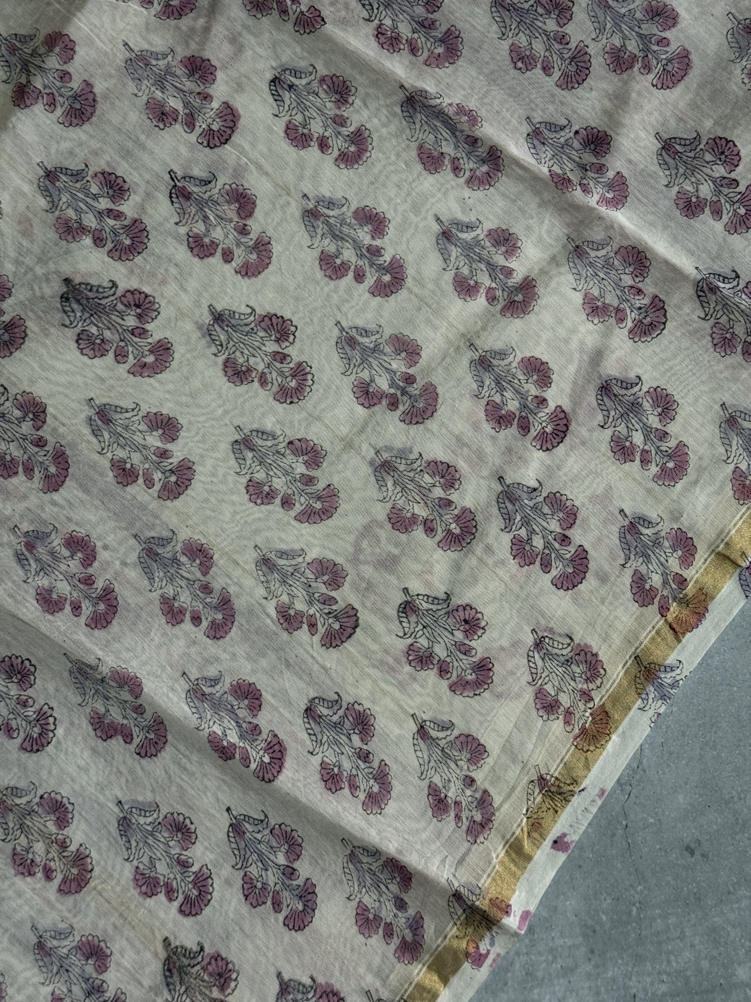 Aadhya | Pink and white chanderi silk cotton saree