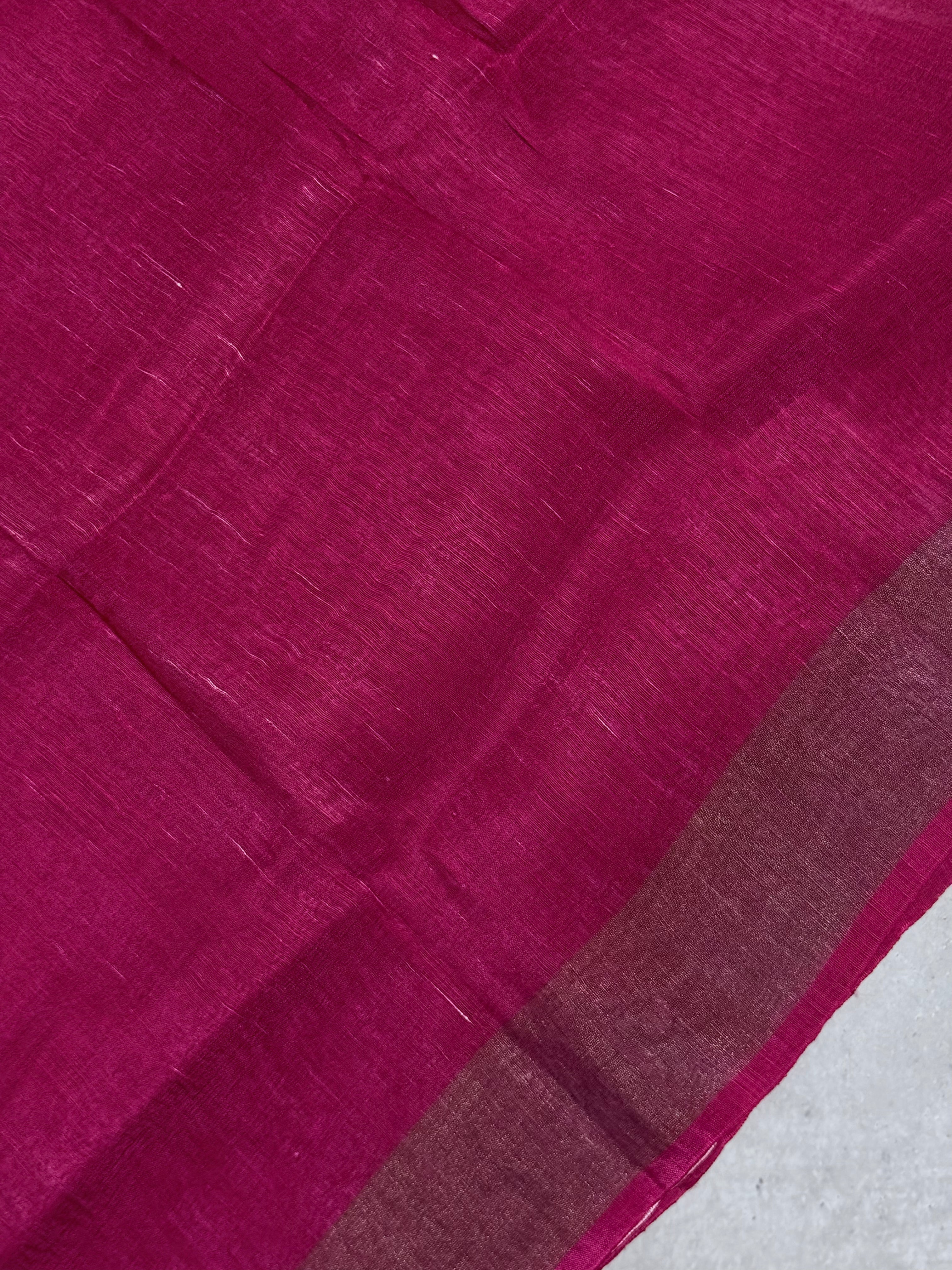 Senthmarai | Beige and Red Lotus Printed Linen Silk Saree