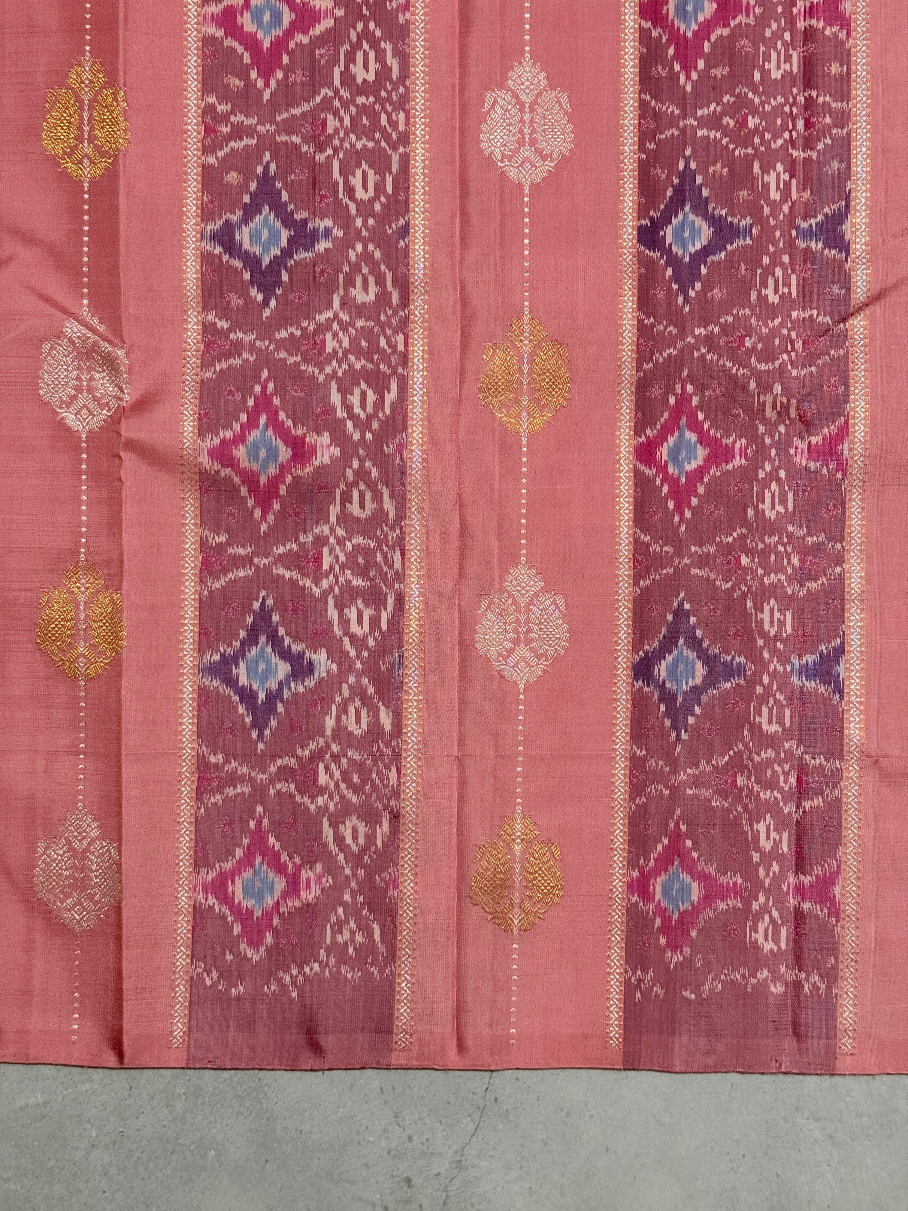 Siyaara | Pink Kanjivaram Silk Saree