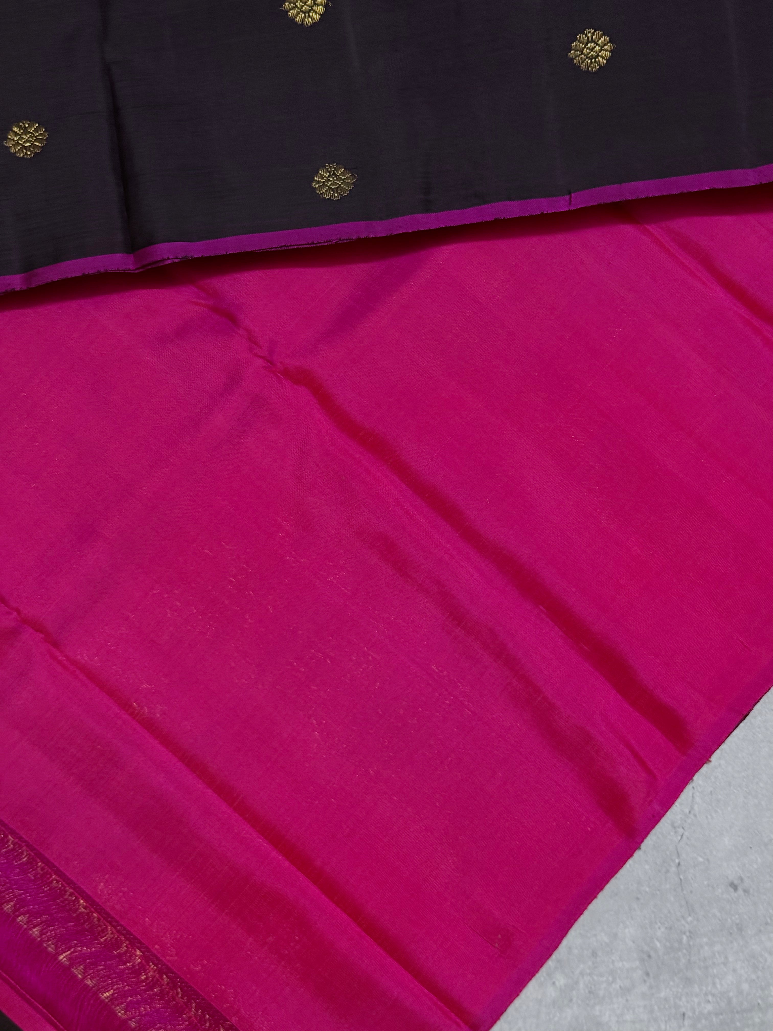 Suvarna | Brown and Pink Kanjivaram Silk Saree