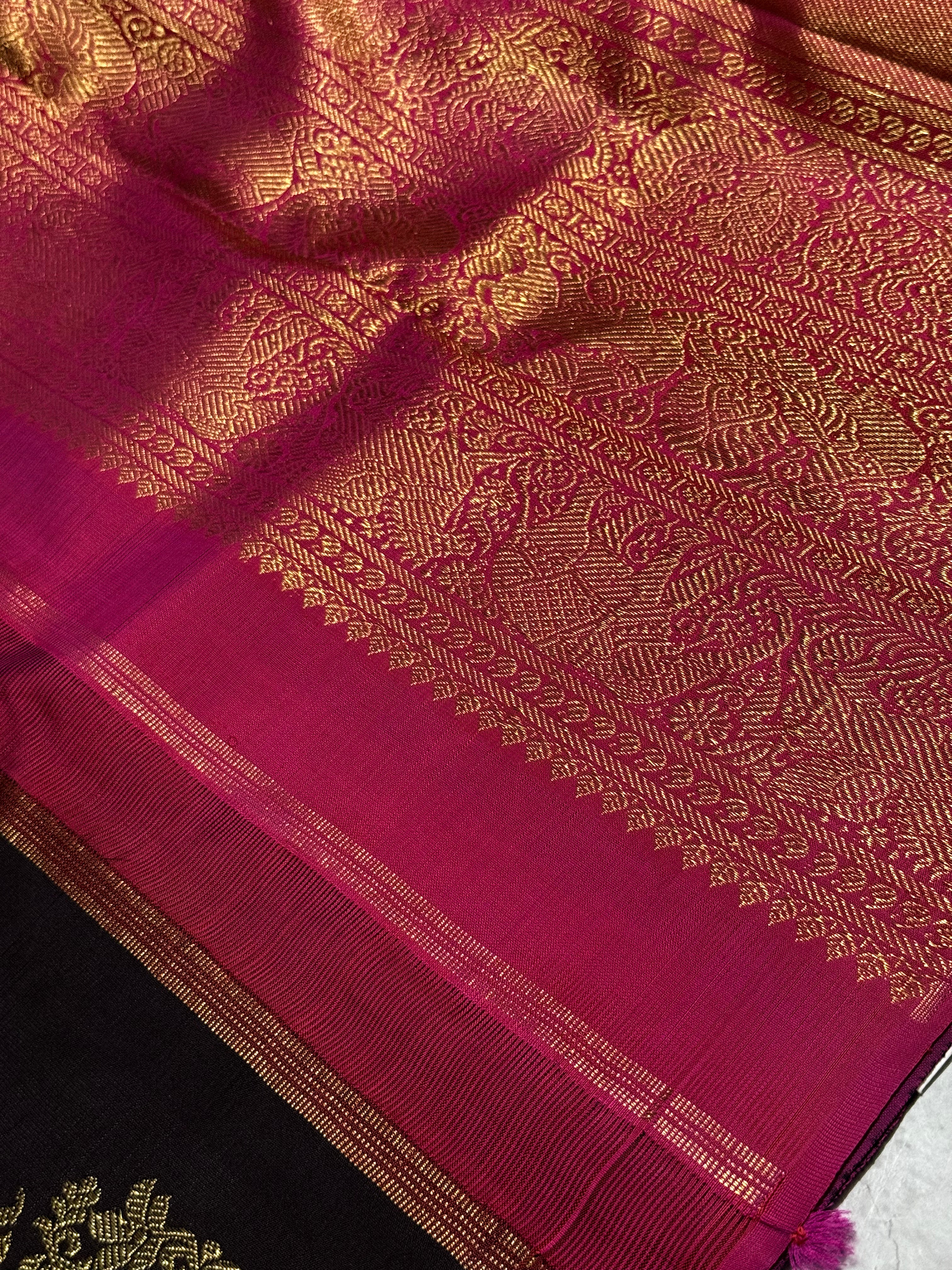 Suvarna | Brown and Pink Kanjivaram Silk Saree