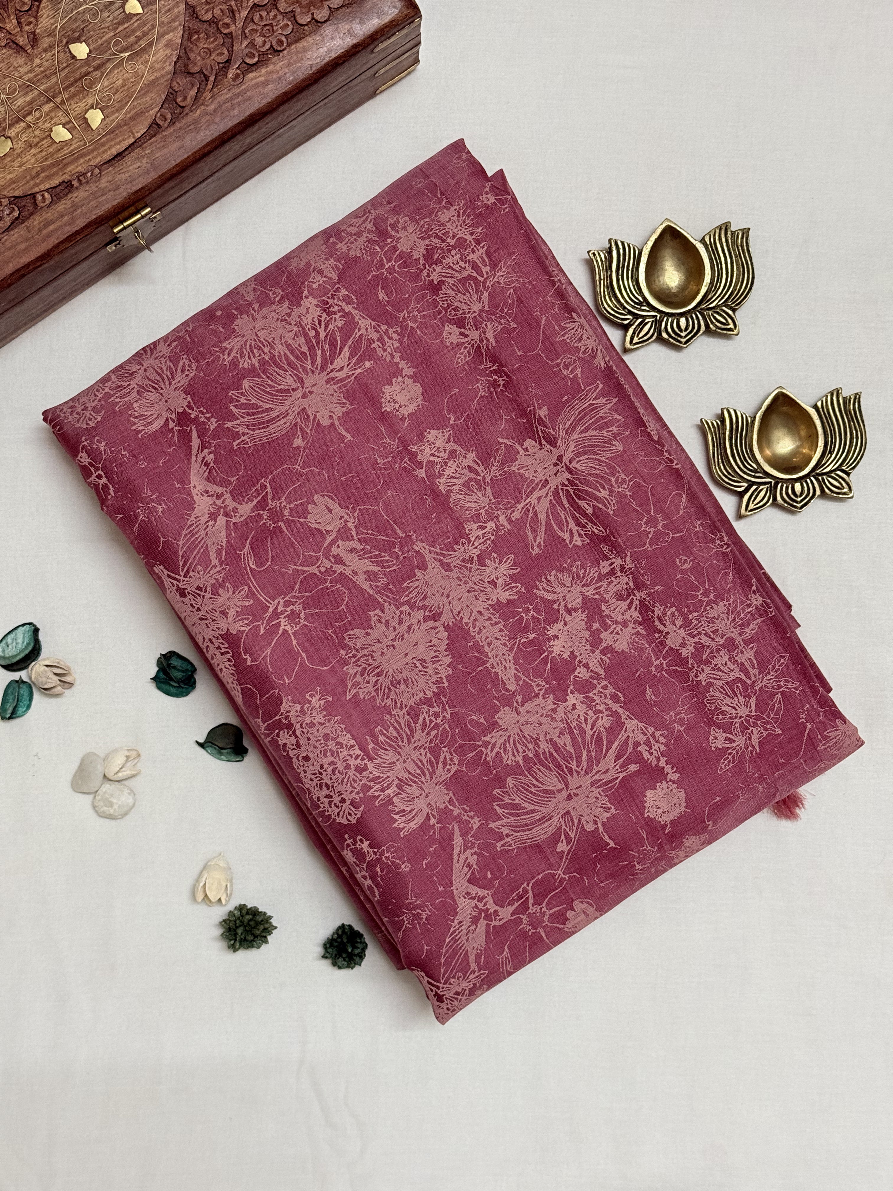Adhiti | Onion Pink Printed Kanjivaram Kora Silk Saree