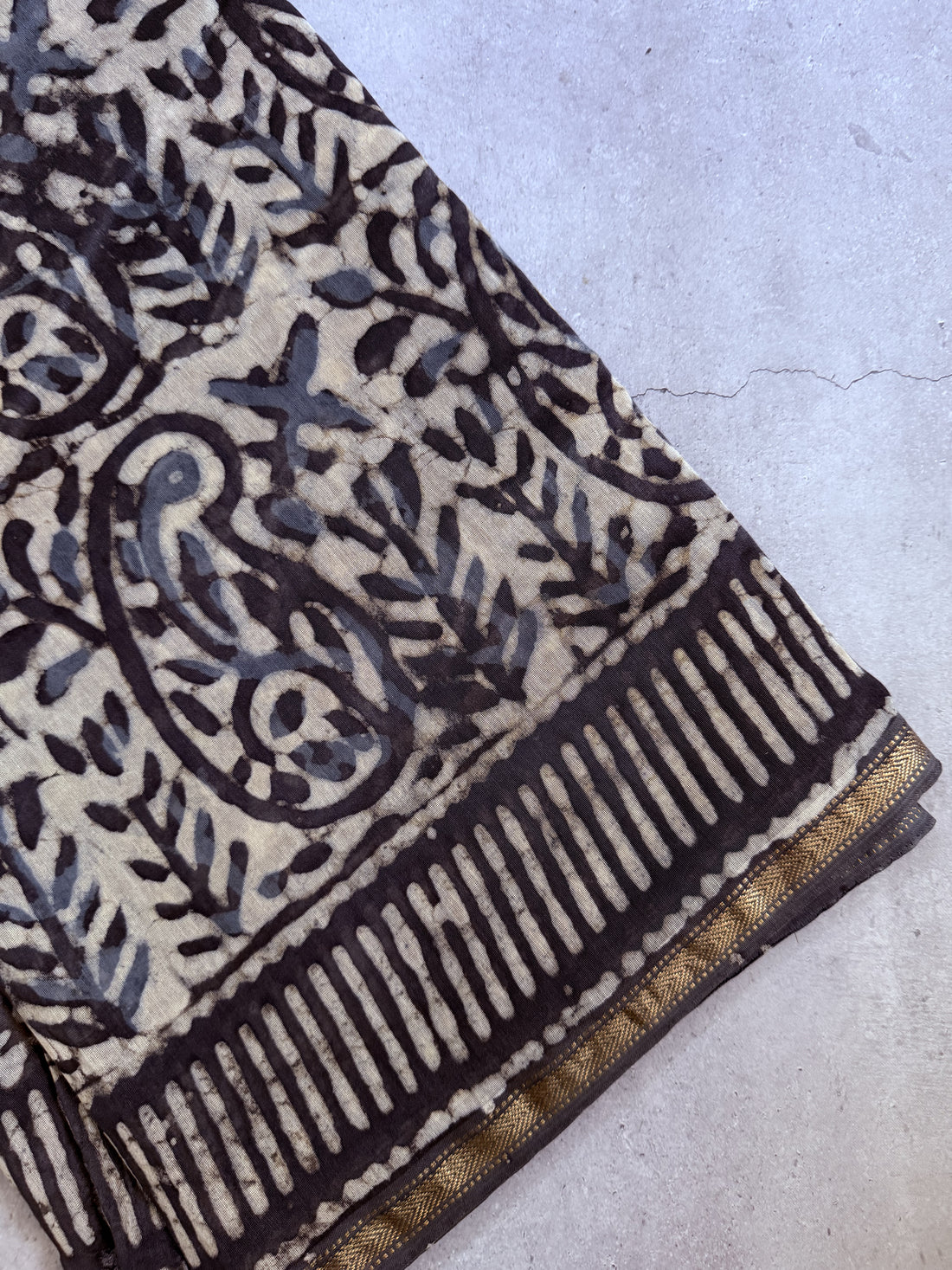 Leela | White and Grey Block Printed Chanderi Saree
