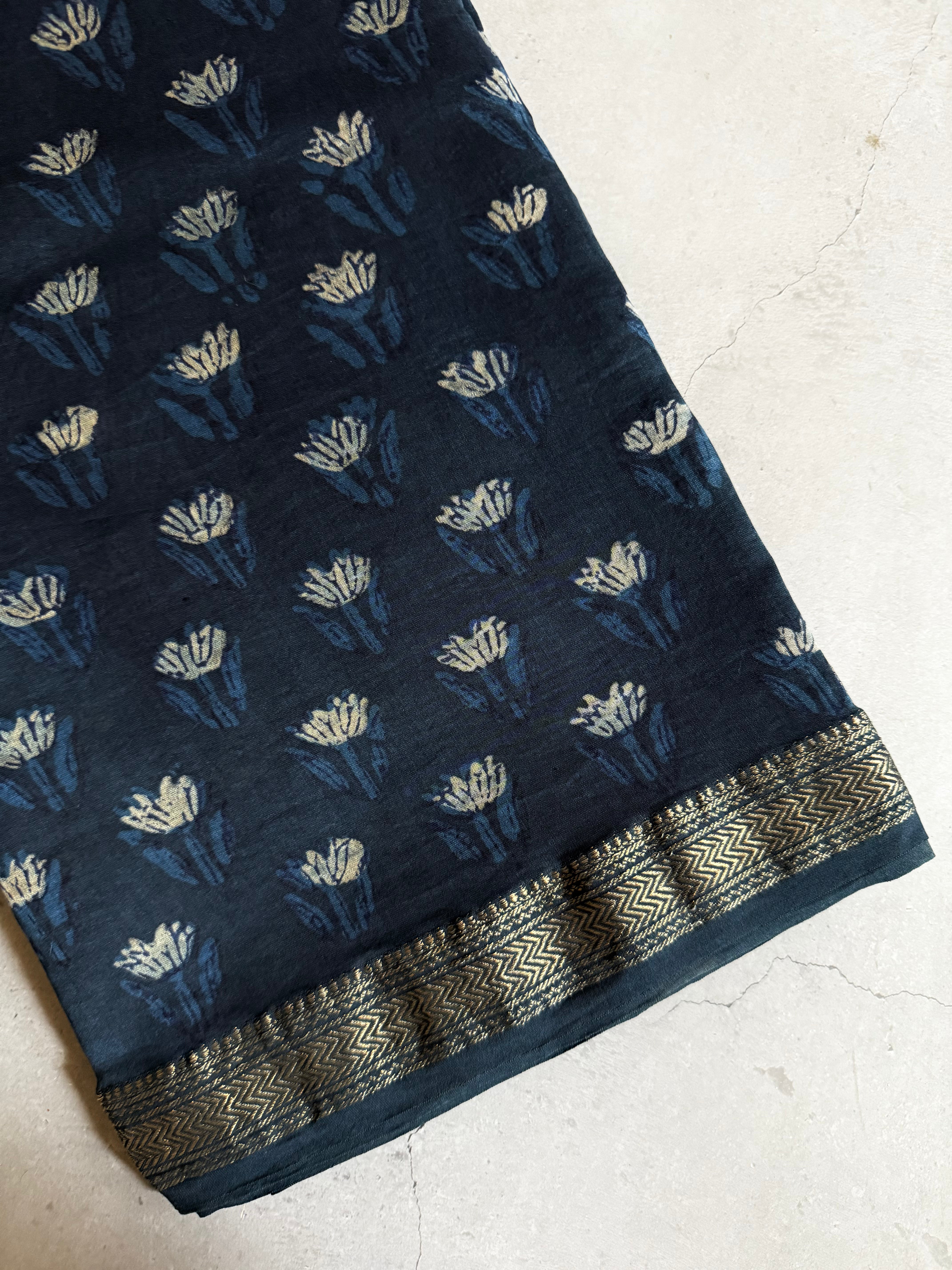 Nayithya | Indigo Akola Block Printed Maheshwari Saree