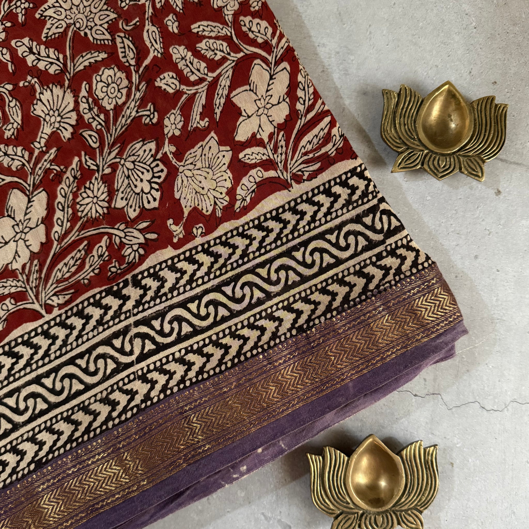 Lakshita | Maroon Block Printed Maheshwari Saree