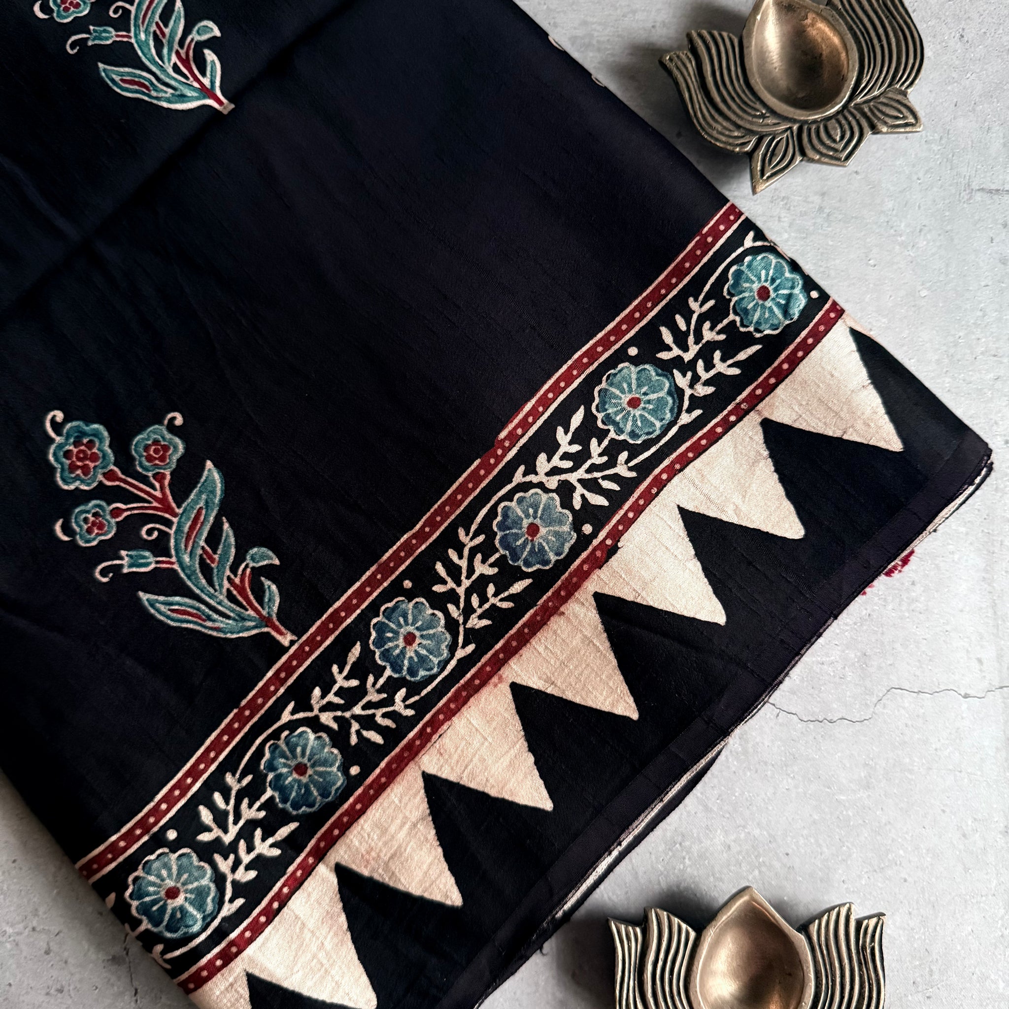Tanamyee | Authentic Block Printed Modal Silk Saree