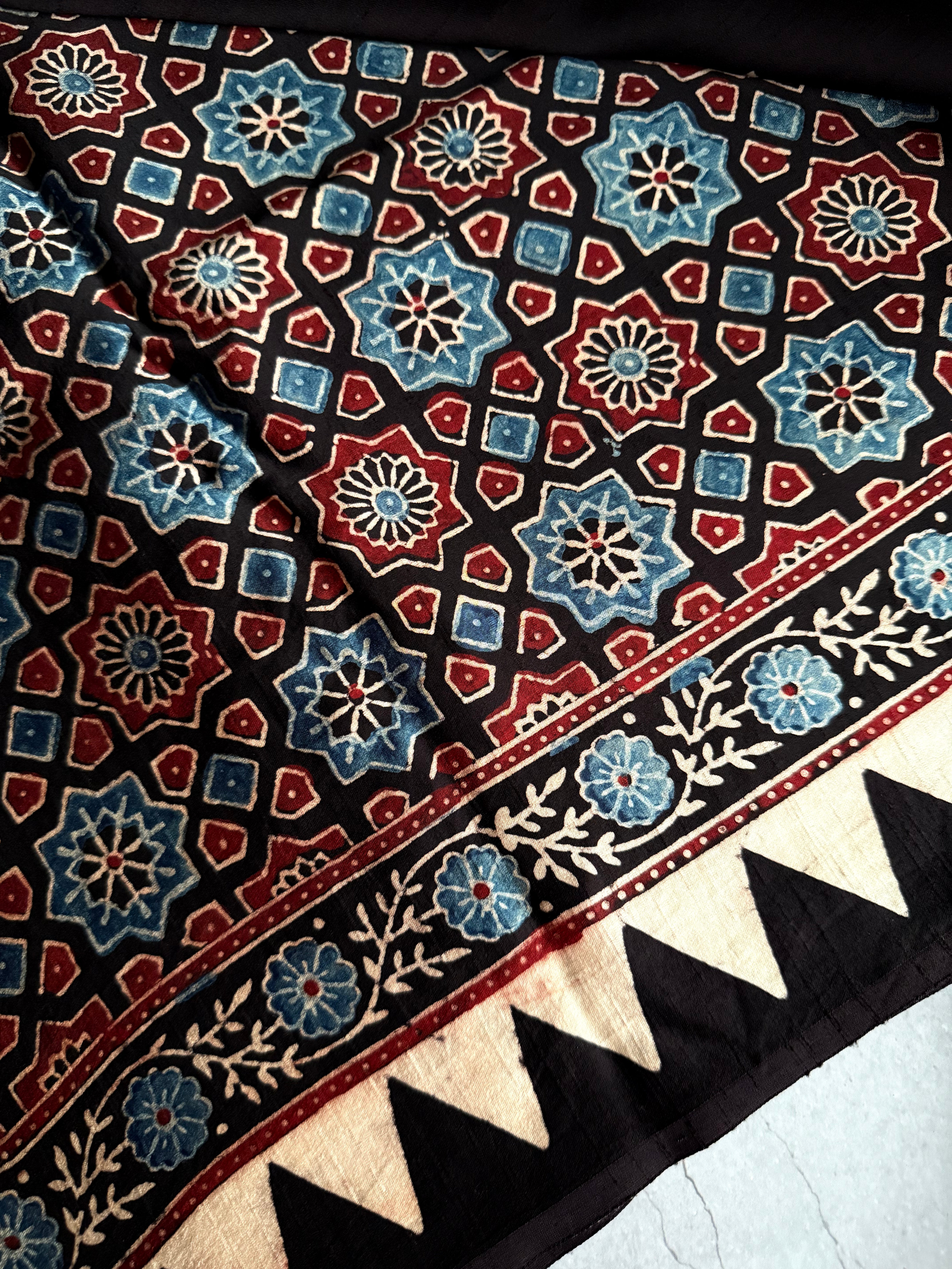 Tanamyee | Authentic Block Printed Modal Silk Saree