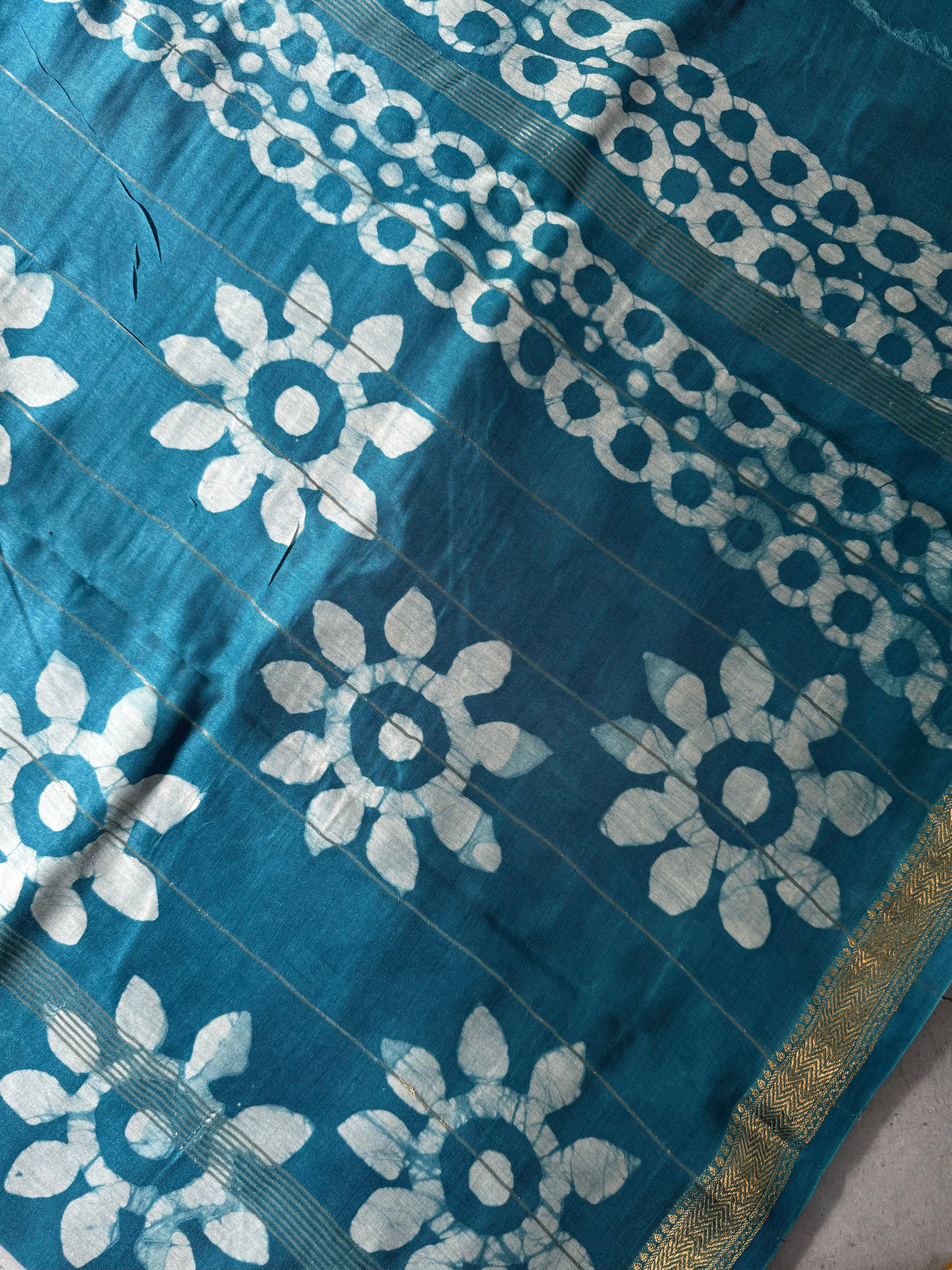 Shilaa| Blue and white Block Printed Maheshwari Saree