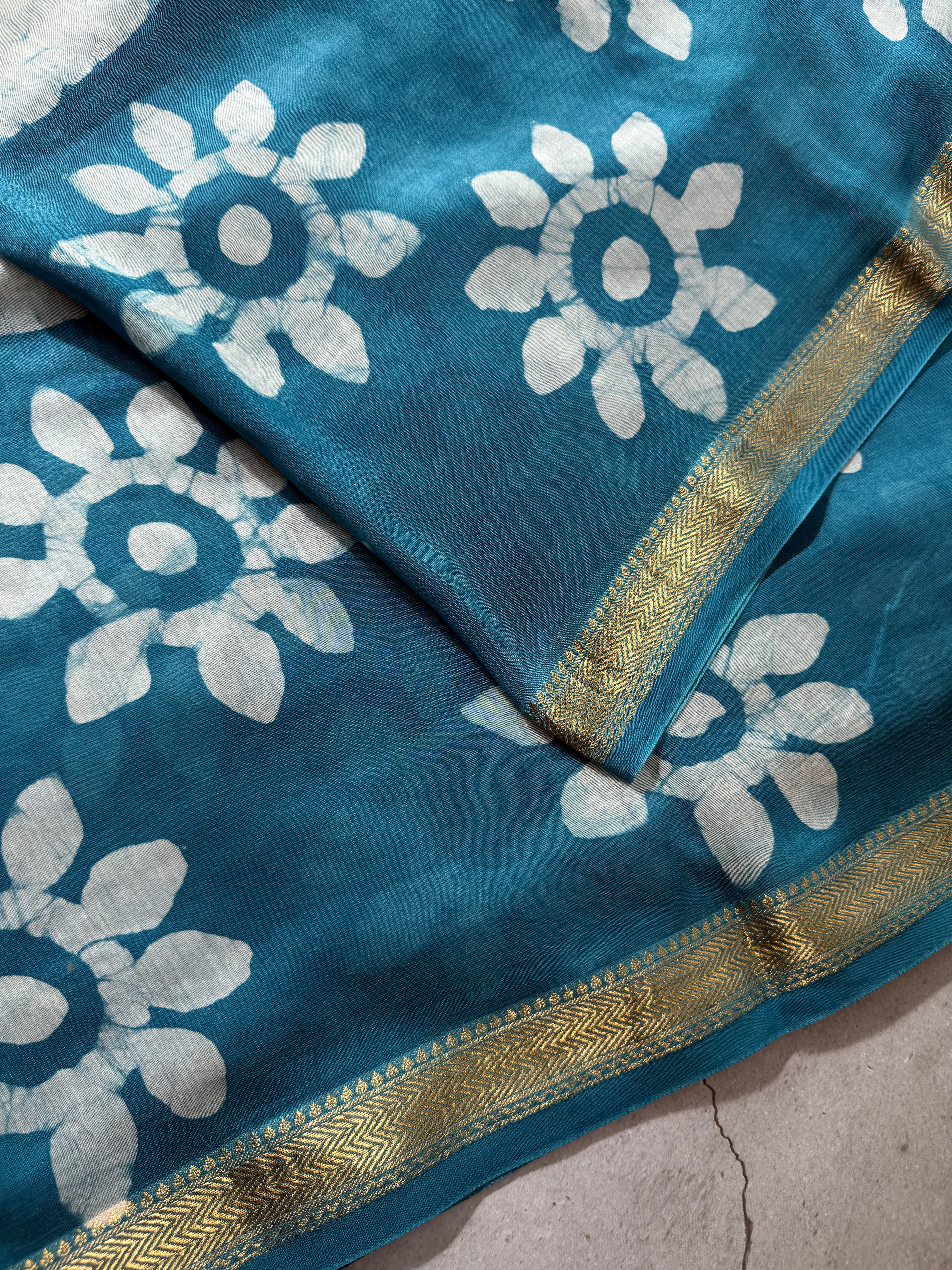 Shilaa| Blue and white Block Printed Maheshwari Saree