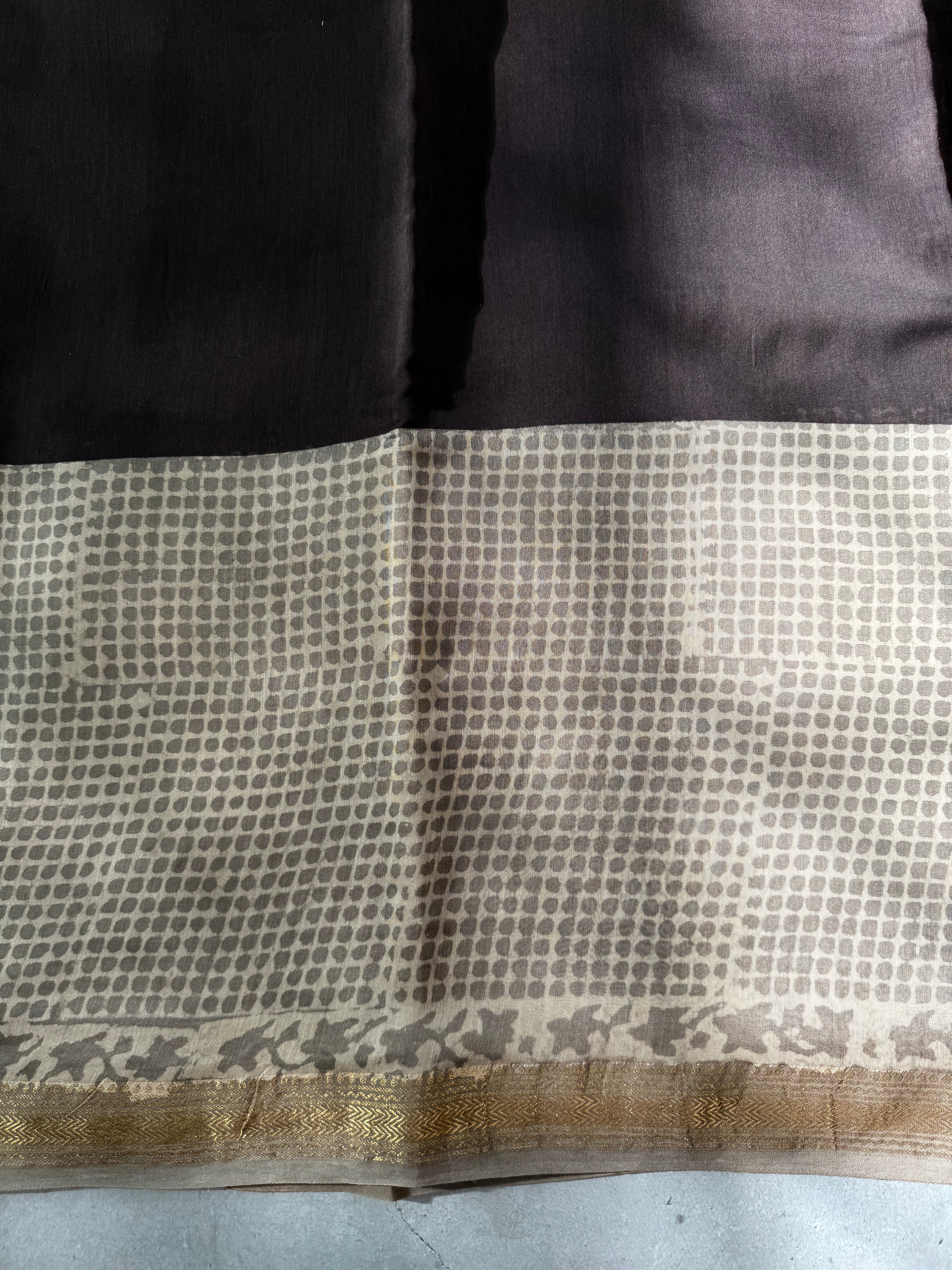 Parijna| Grey and Black Block Printed Maheshwari Saree