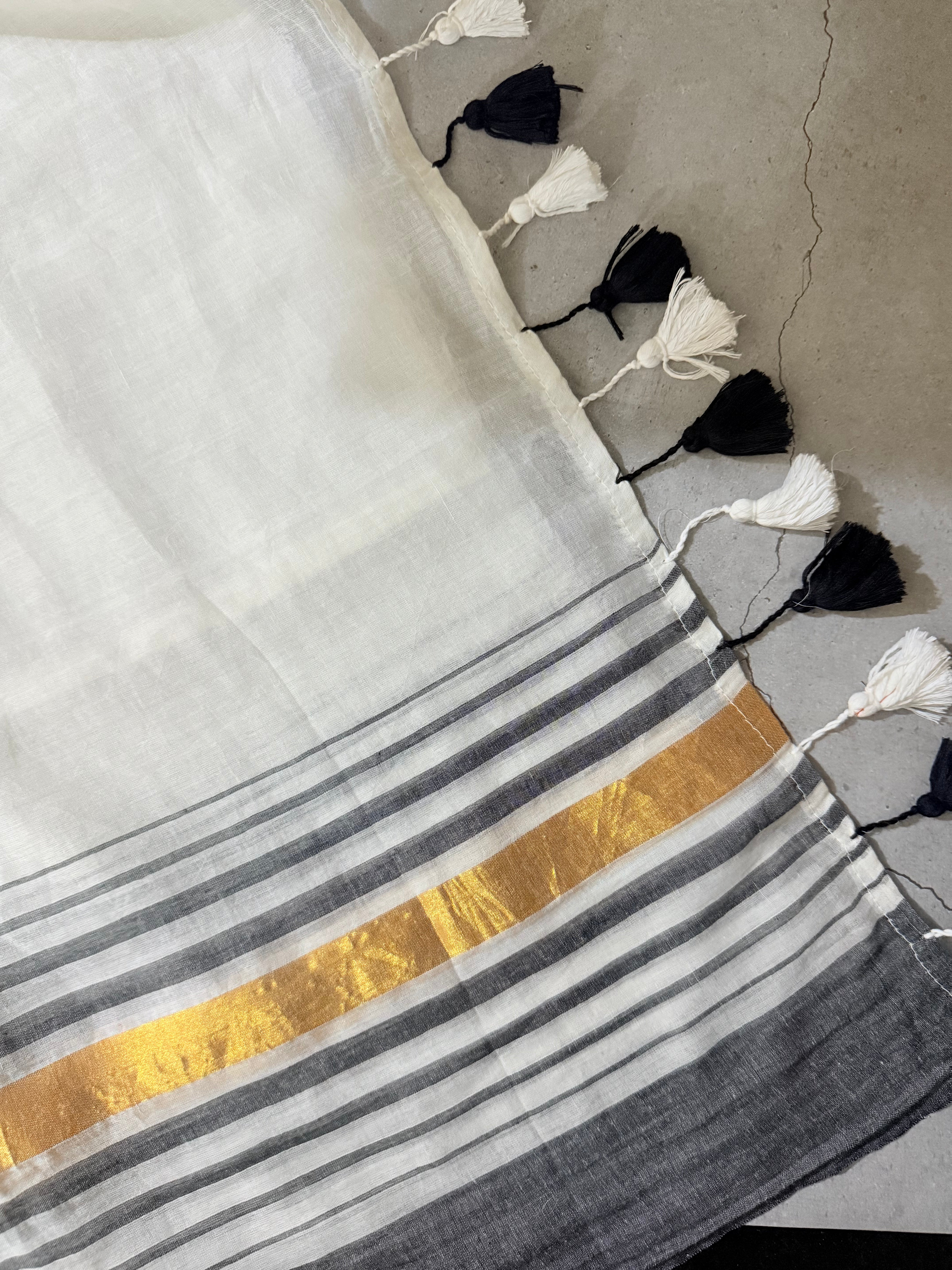 Radhe | White and Gold Mul Cotton Saree