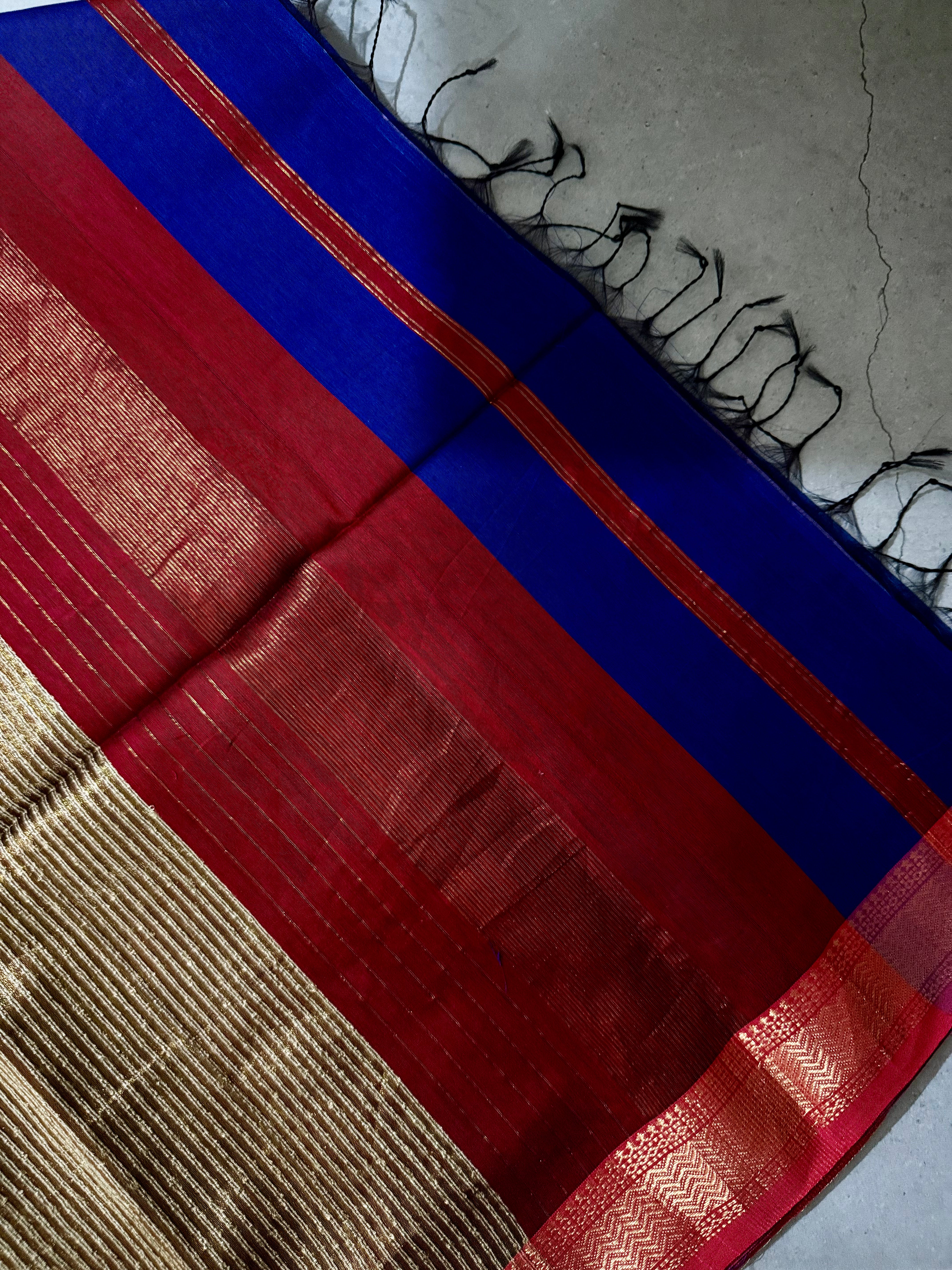 Gulnar| Royal Blue And Red Maheshwari Silk Cotton Saree