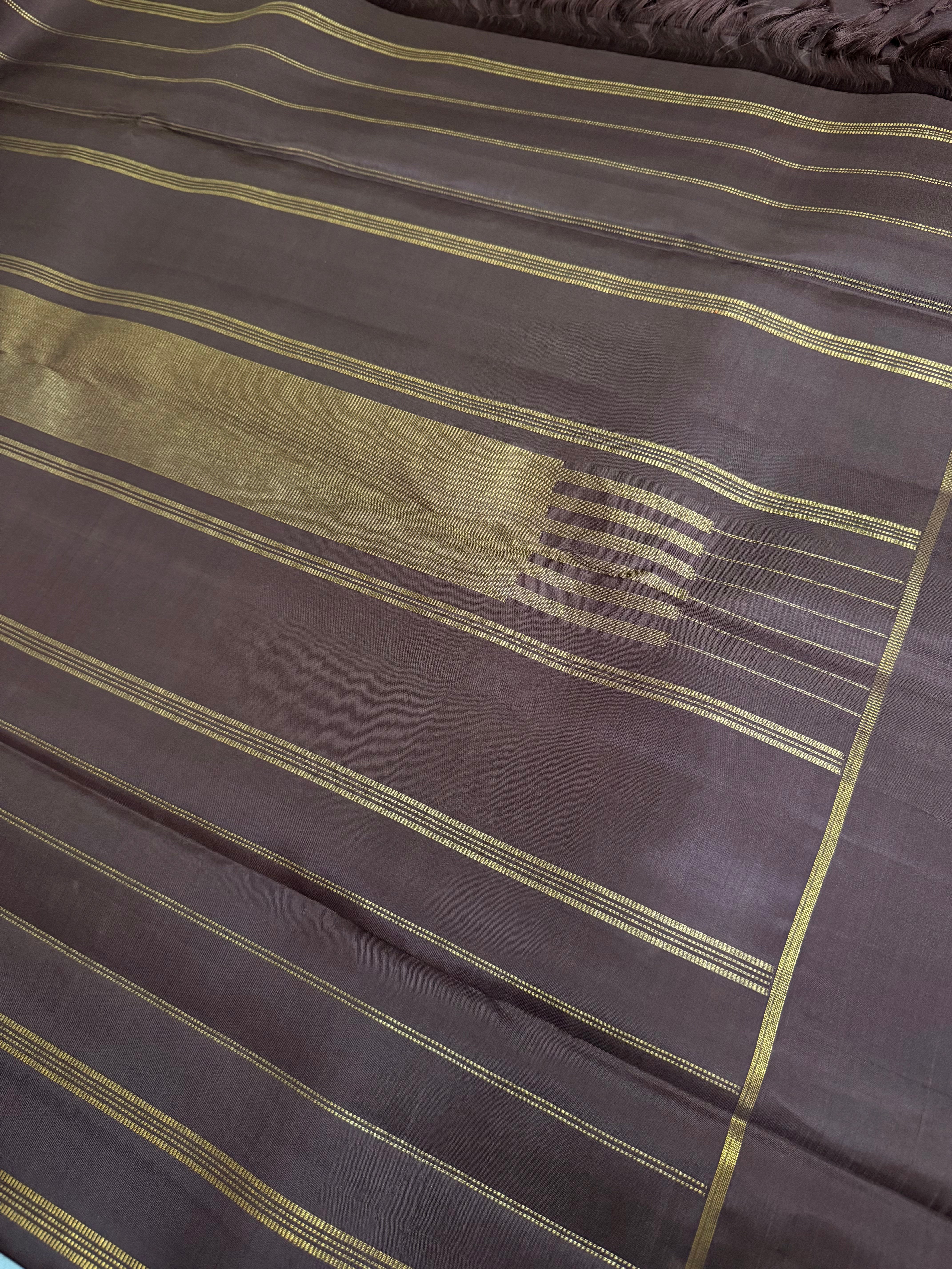 Ayaati | Pure Handwoven Kanjivaram Silk Saree