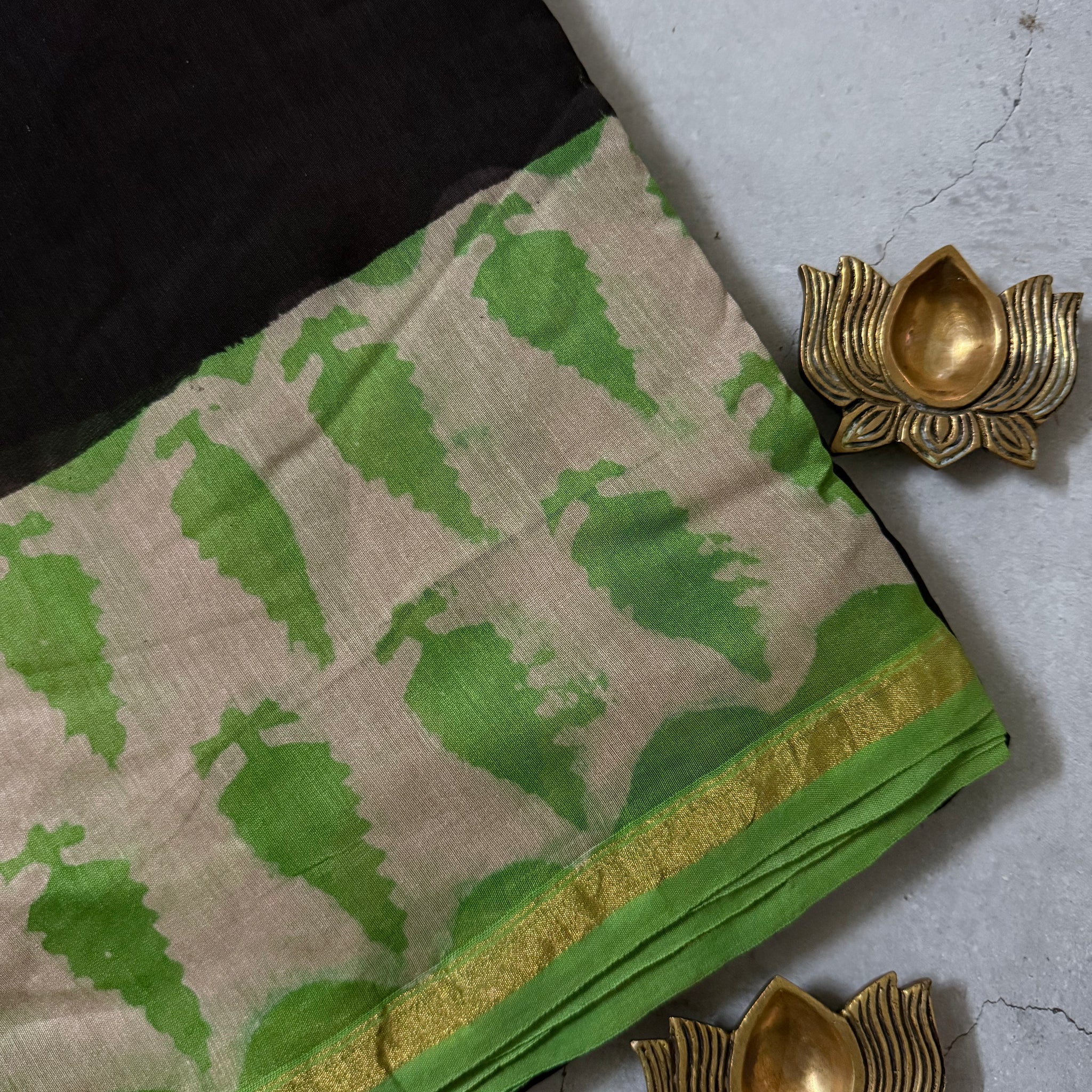 Kanisha | Black and Green Floral Block Printed Chanderi Saree