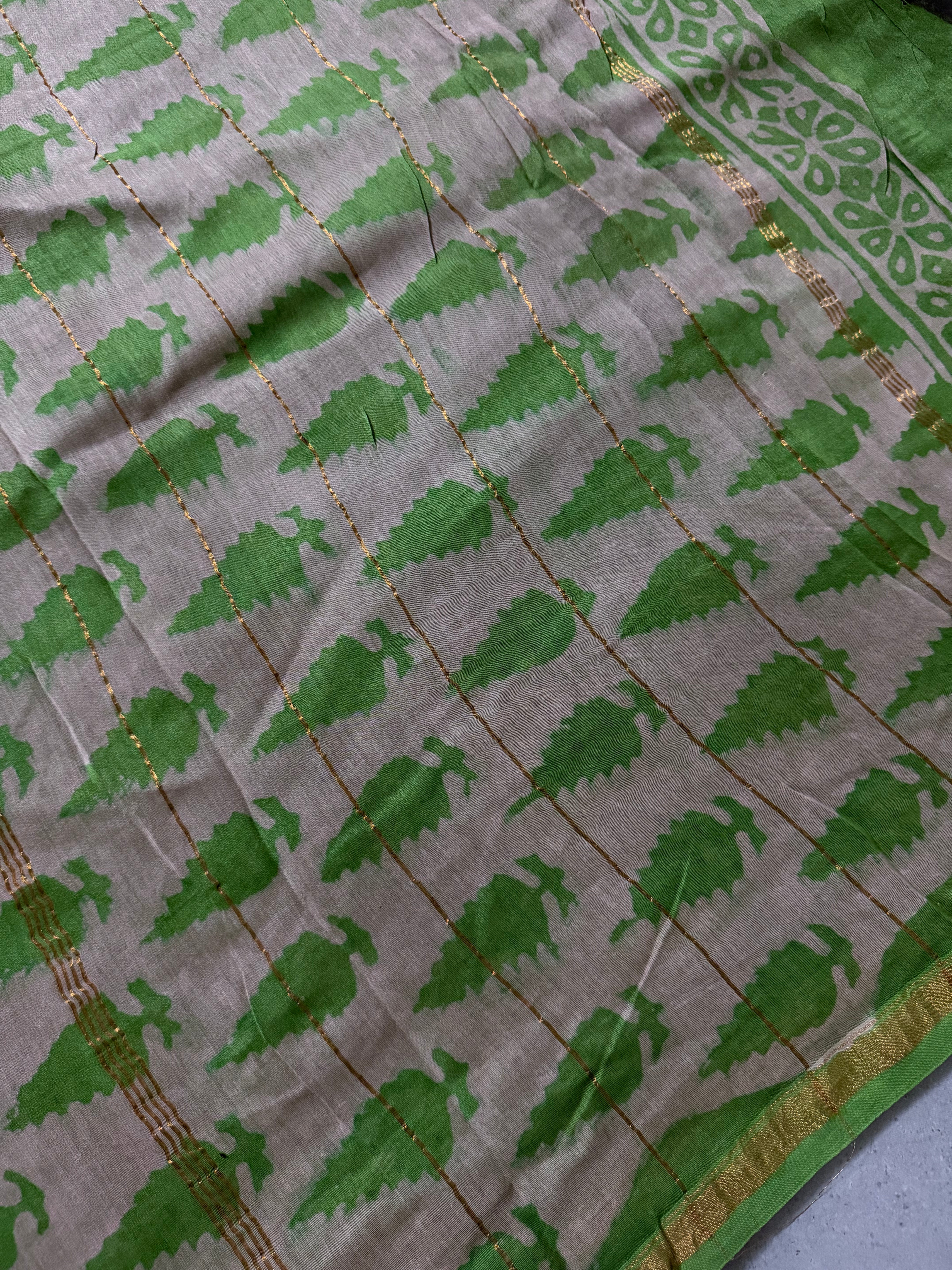 Kanisha | Black and Green Floral Block Printed Chanderi Saree