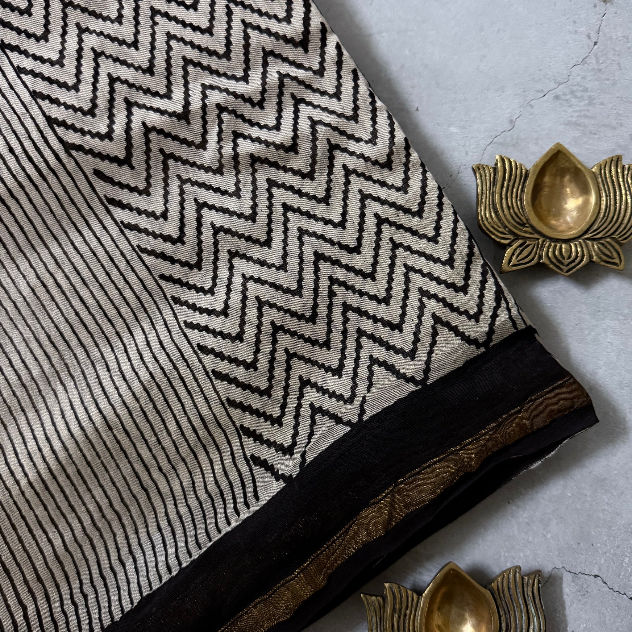 Kairavi | Beige and Black Geometric Block Printed Chanderi Saree