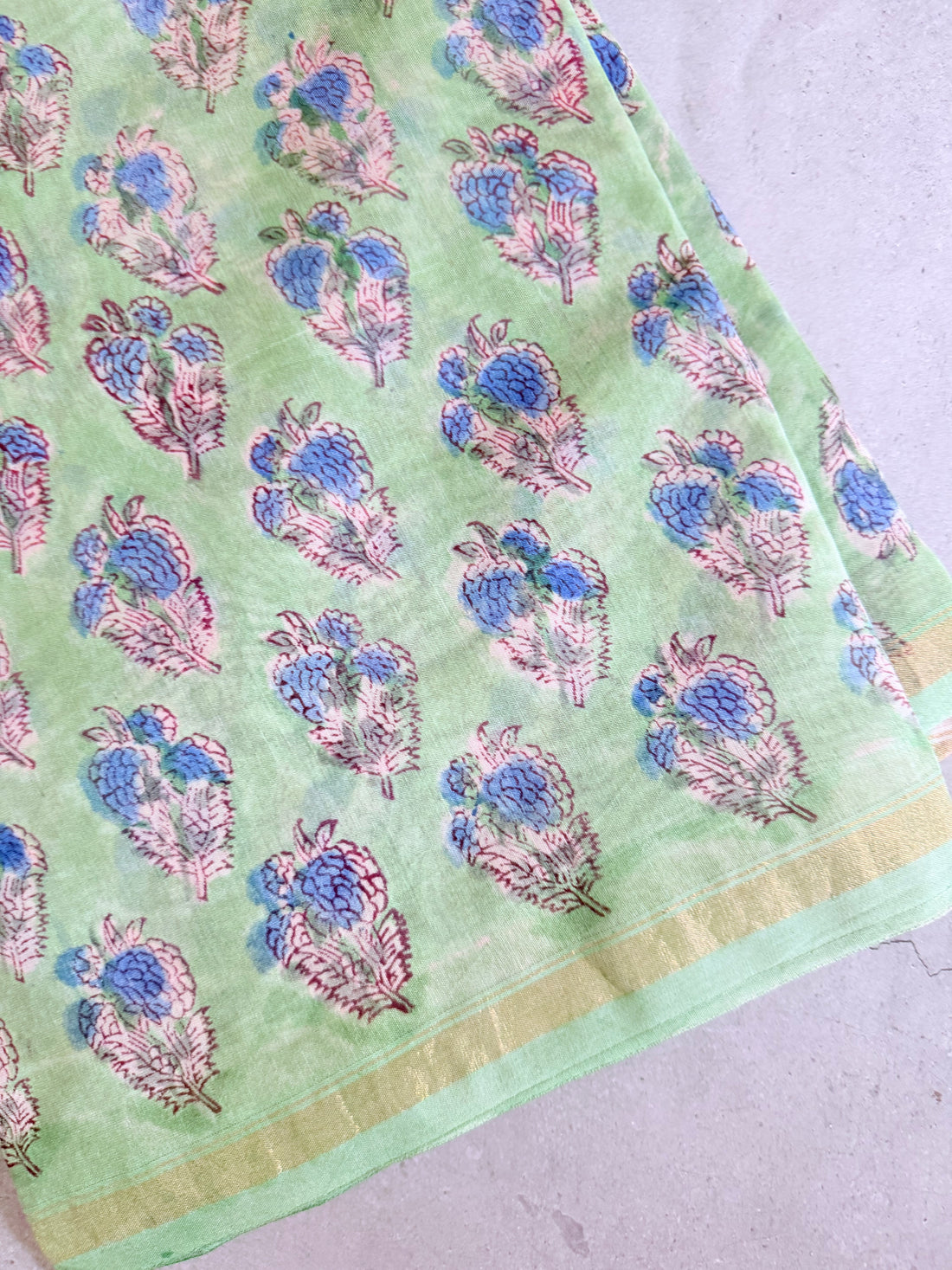 Mogra | Pastle Green Floral Block Printed Chanderi Saree