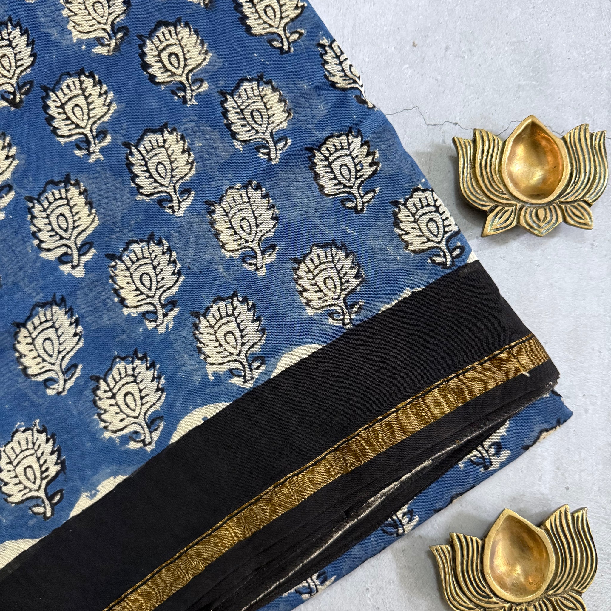 Ratnaa | Blue and Black Floral Block Printed Chanderi Saree