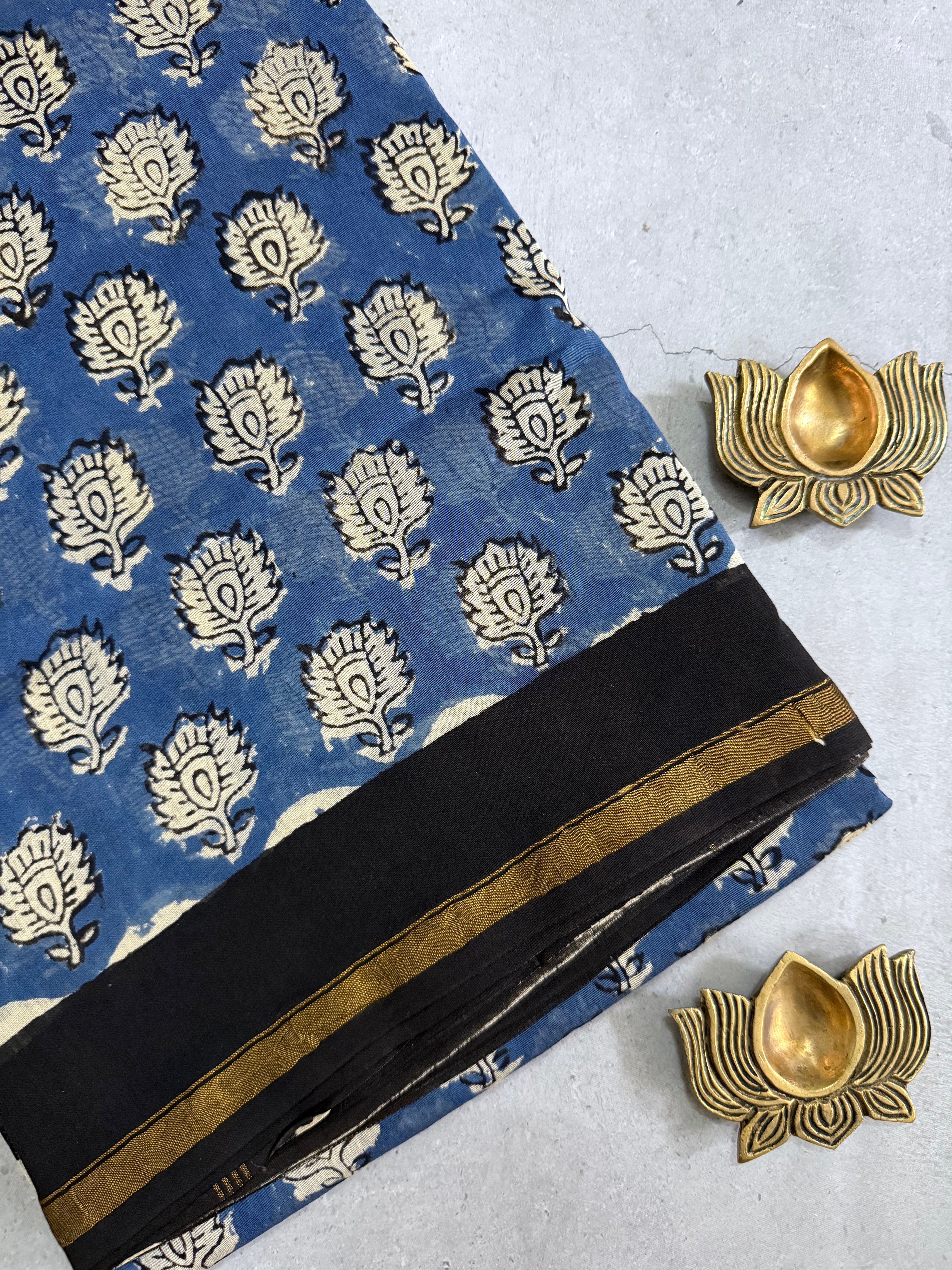 Ratnaa | Blue and Black Floral Block Printed Chanderi Saree