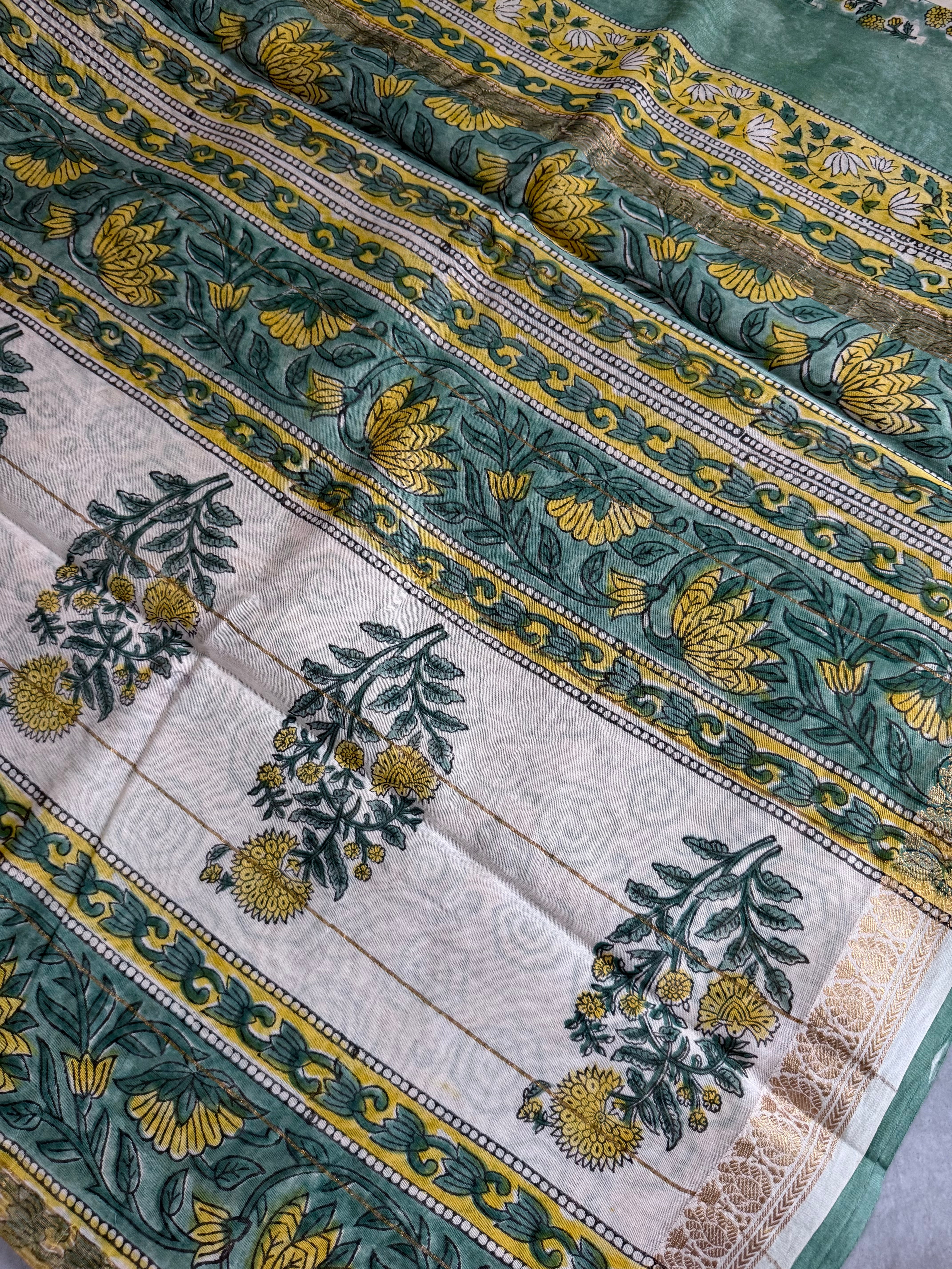 Shubhra | Pastle Green Block Printed Maheshwari Saree