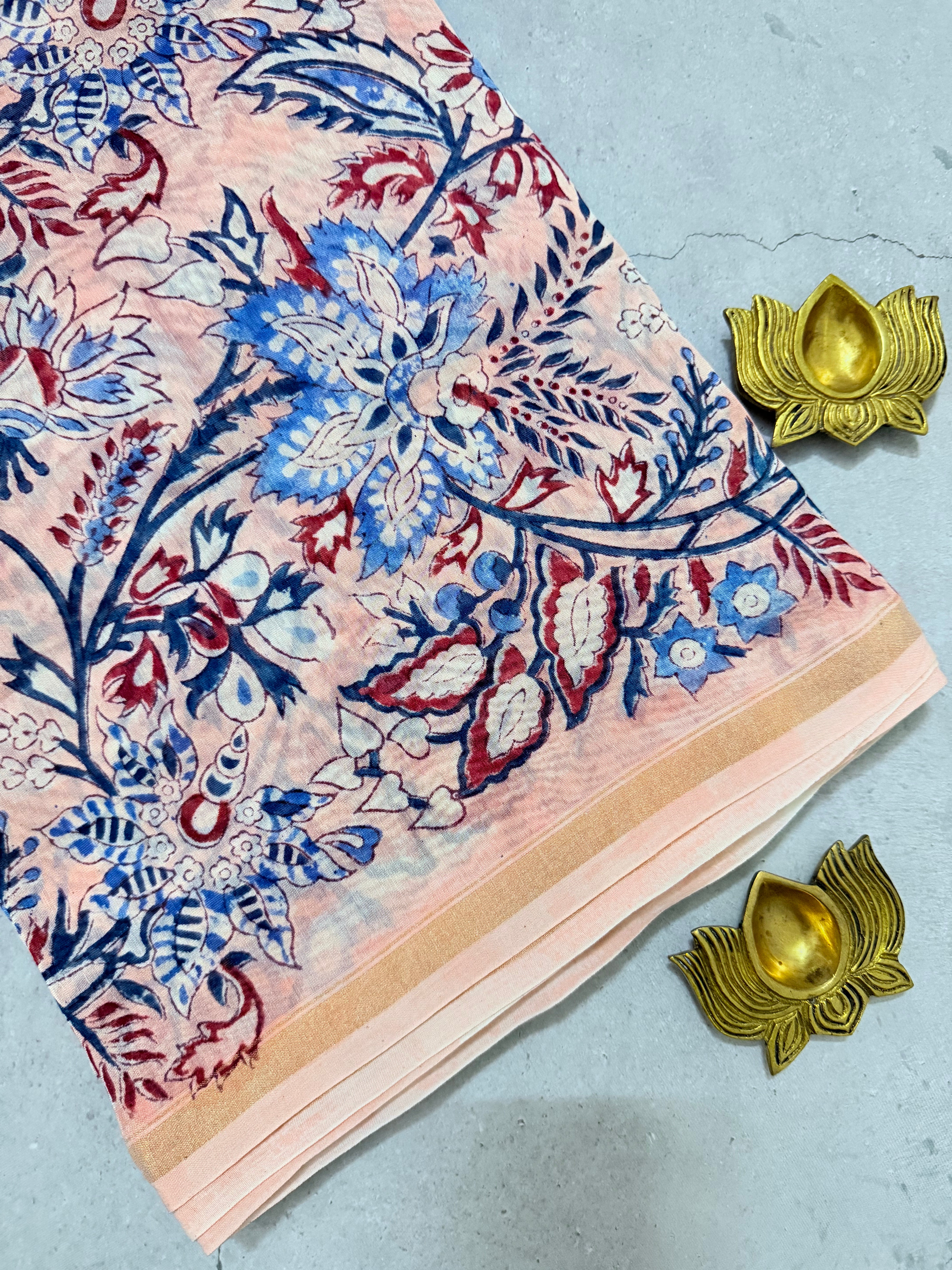 Kiaara | Beige and Pink Floral Block Printed Chanderi Saree