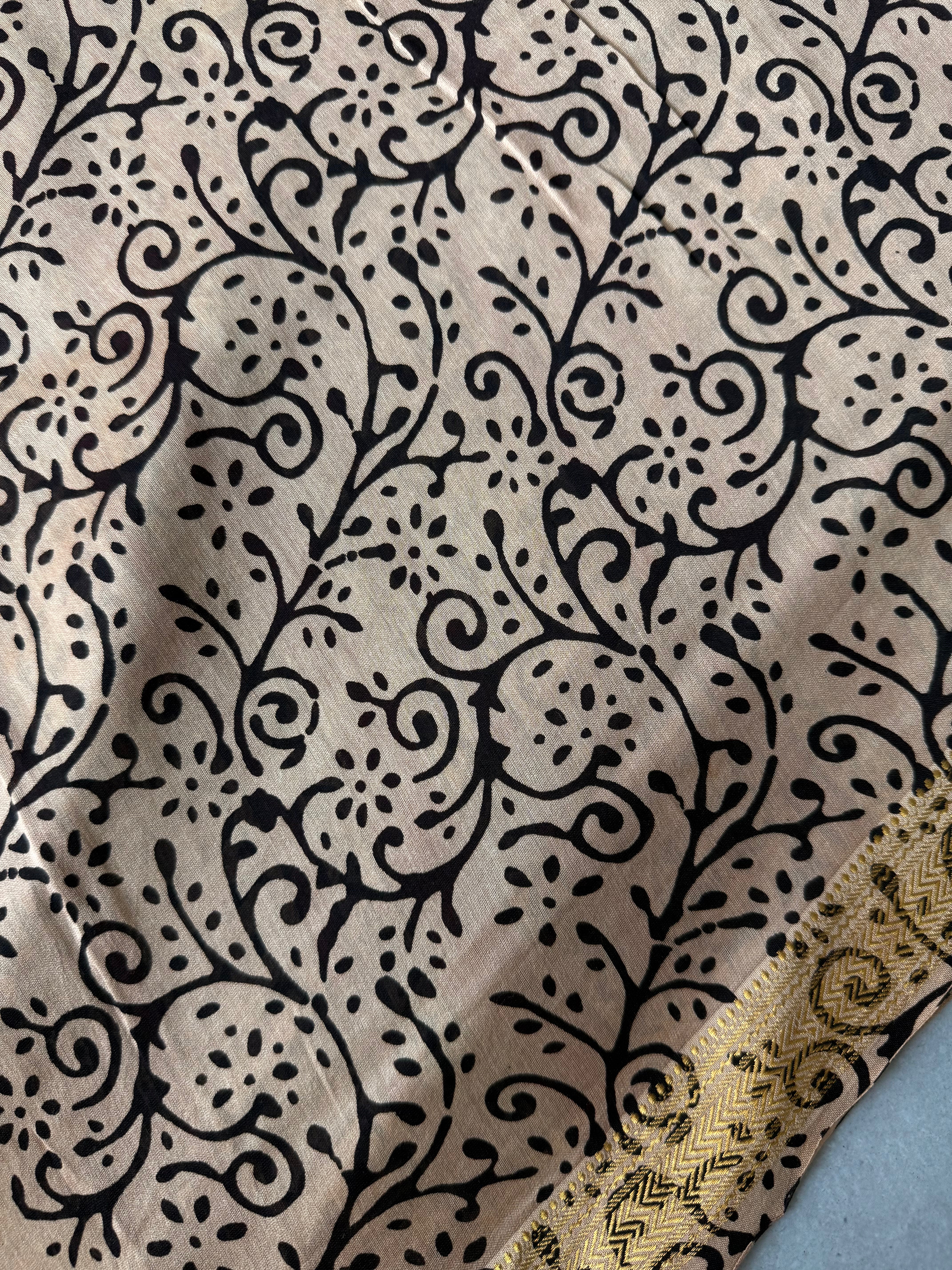 Pushpita | Red Block Printed Maheshwari Saree