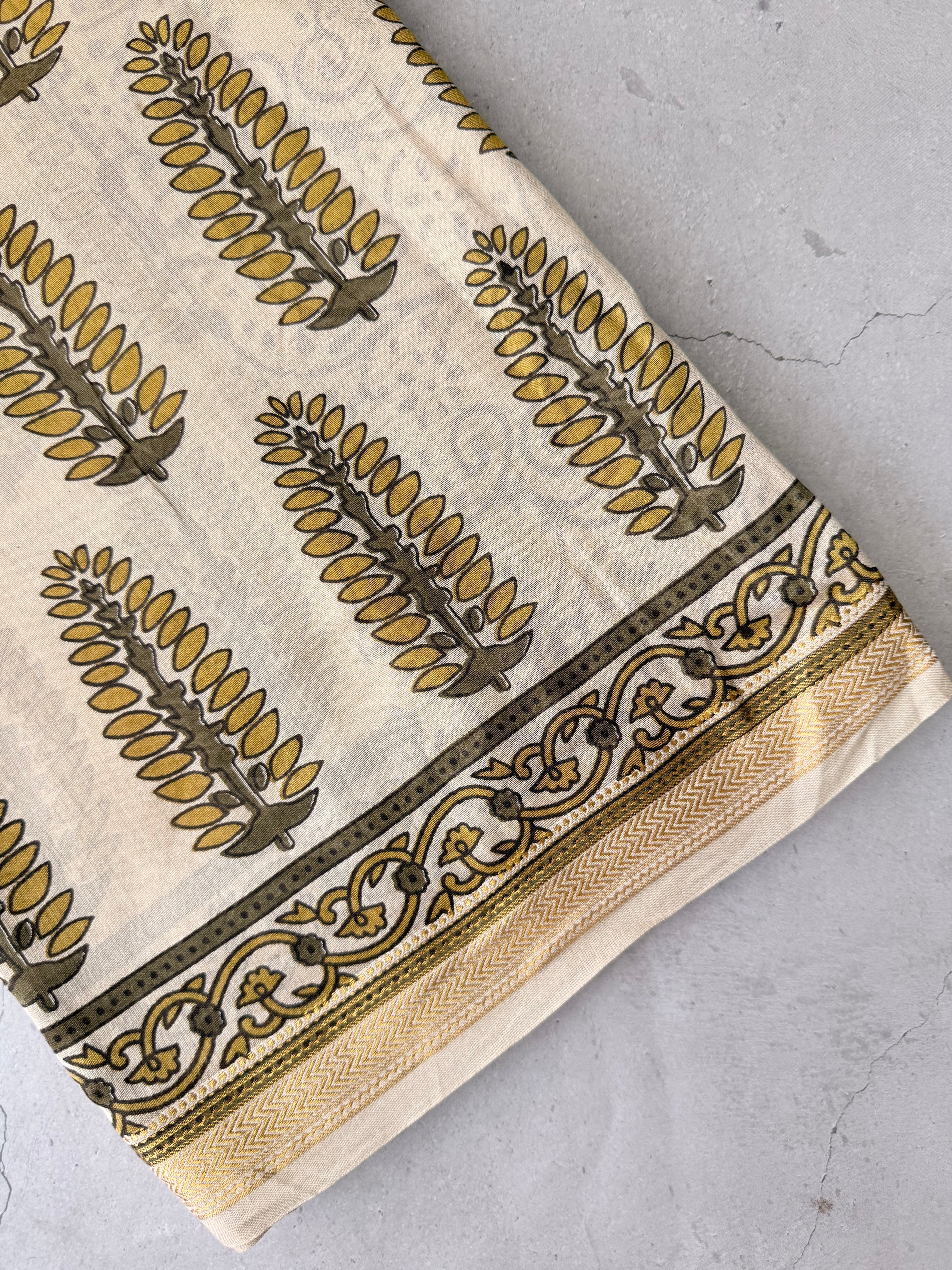 Charumalli | Off White Block Printed Maheshwari Saree