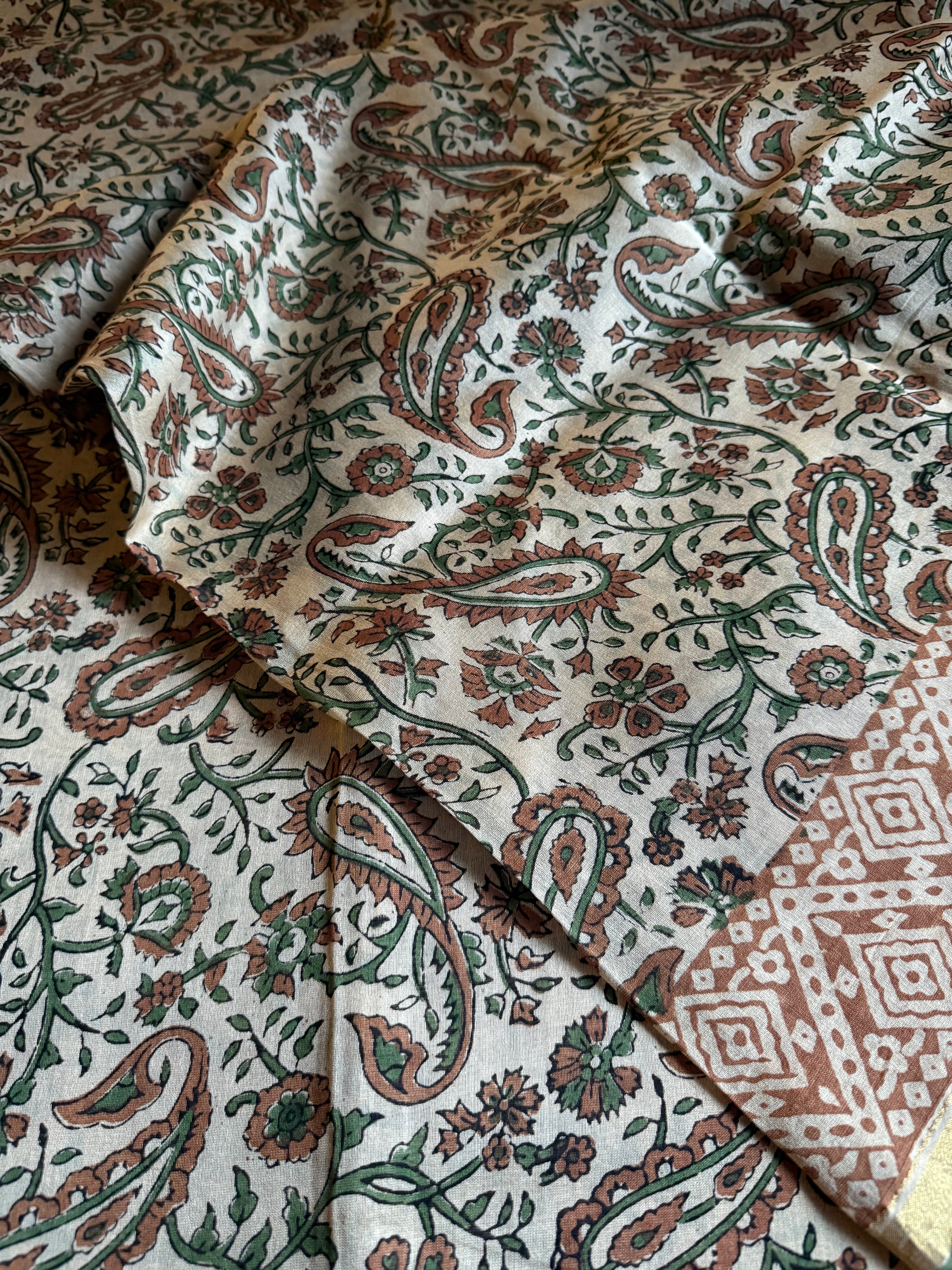 Rajinipriya | Beige and Green Block Printed Chanderi Saree