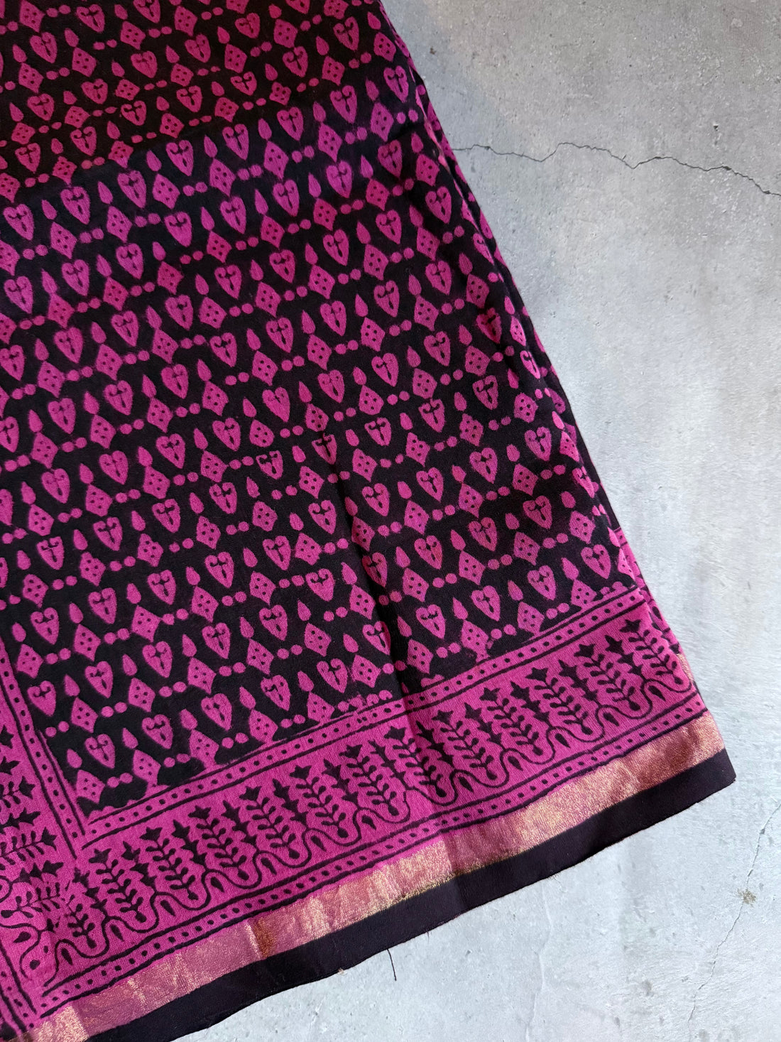 Kumudavalli | Pink and Black Bhag Printed Chanderi Saree