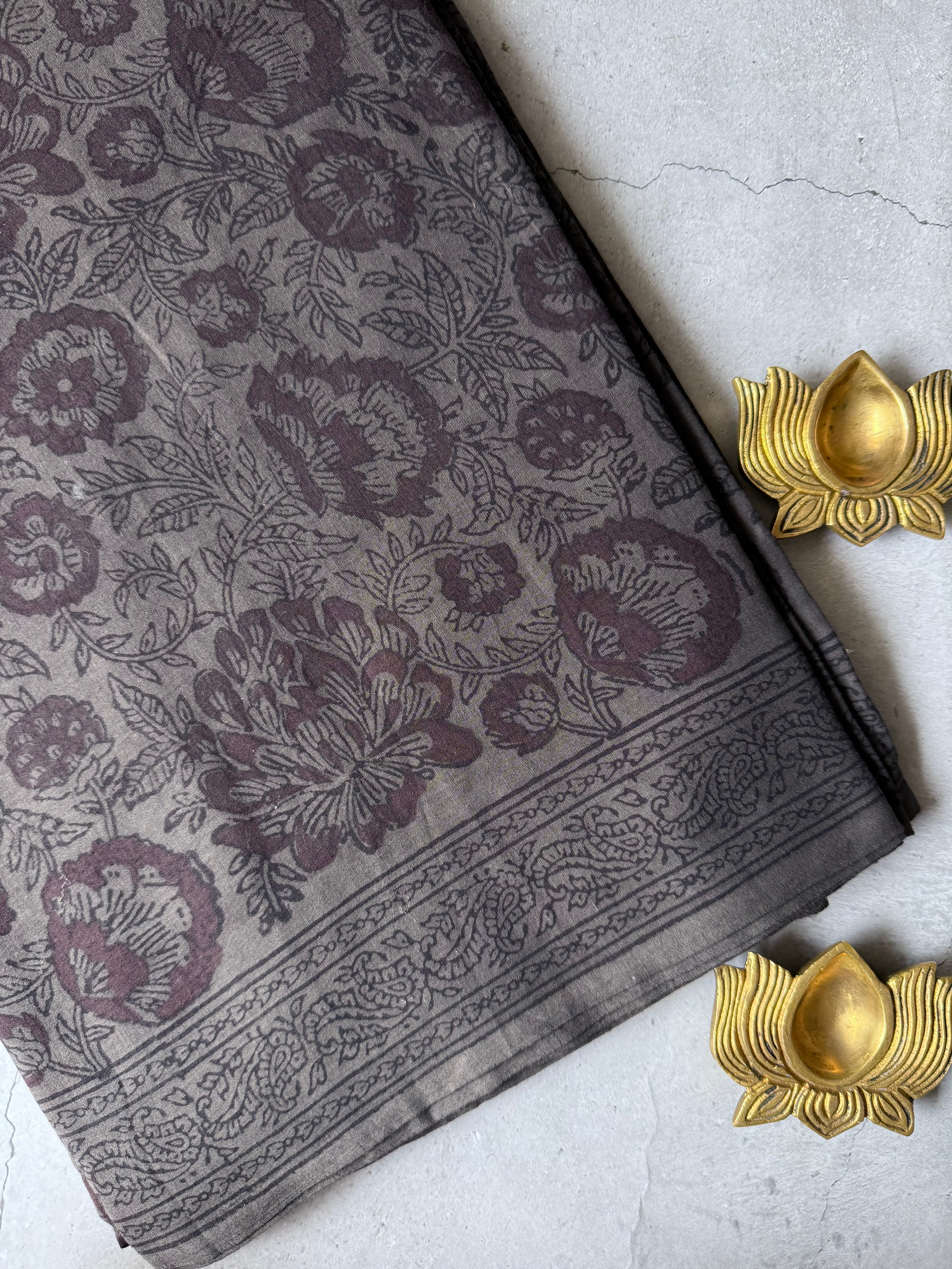 Kankana | Grey and Brown Block Printed Mul Cotton Saree
