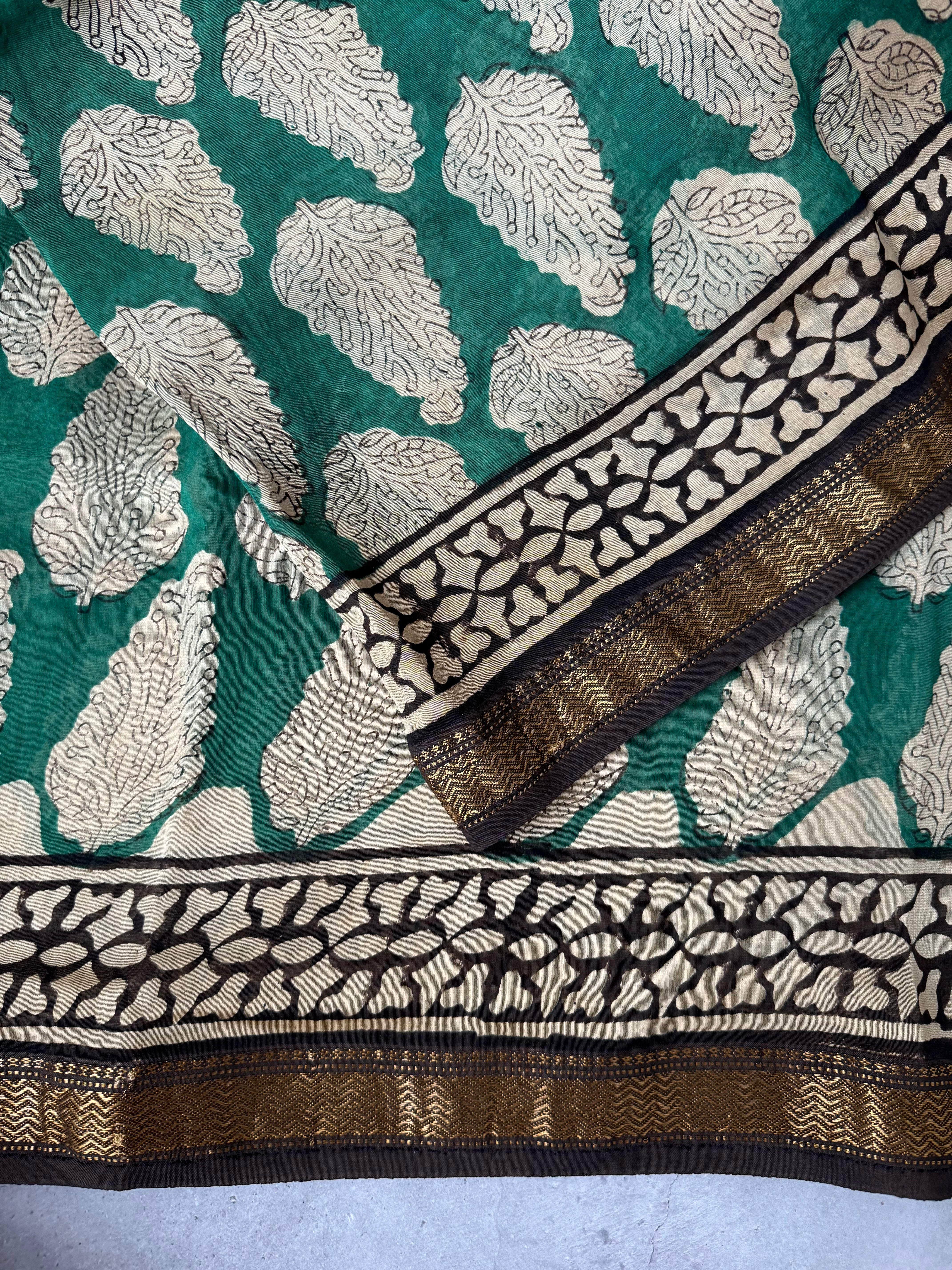 Praseedha | Emerald Green Block Printed Maheshwari Saree